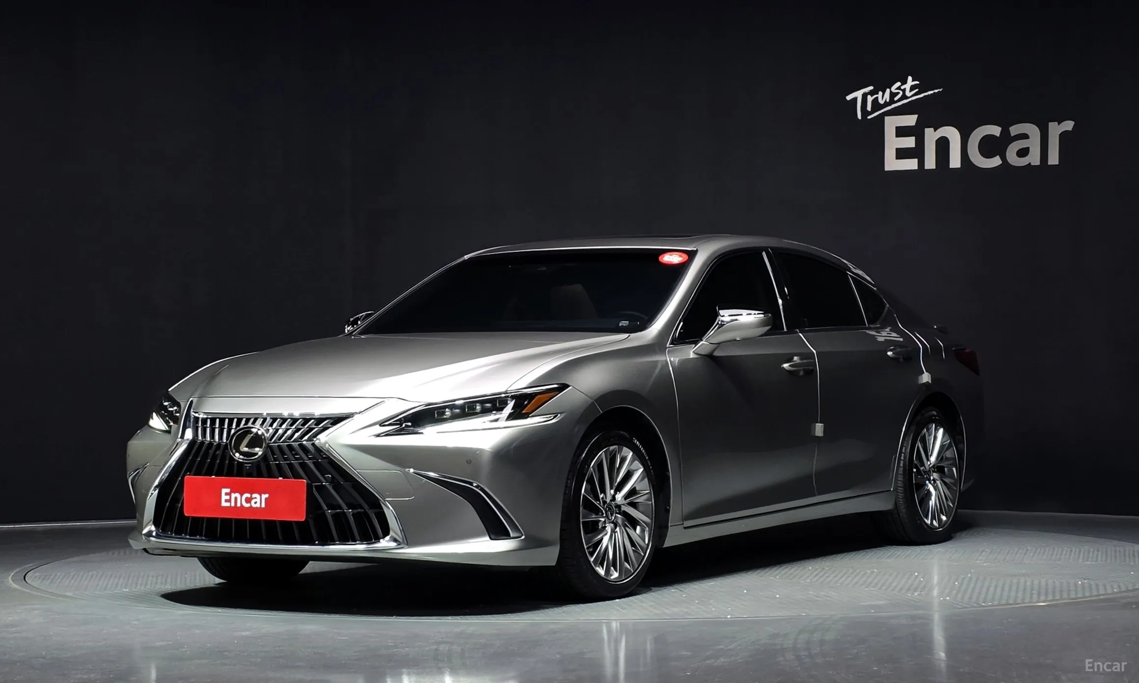 Lexus ES300h 7th Generation