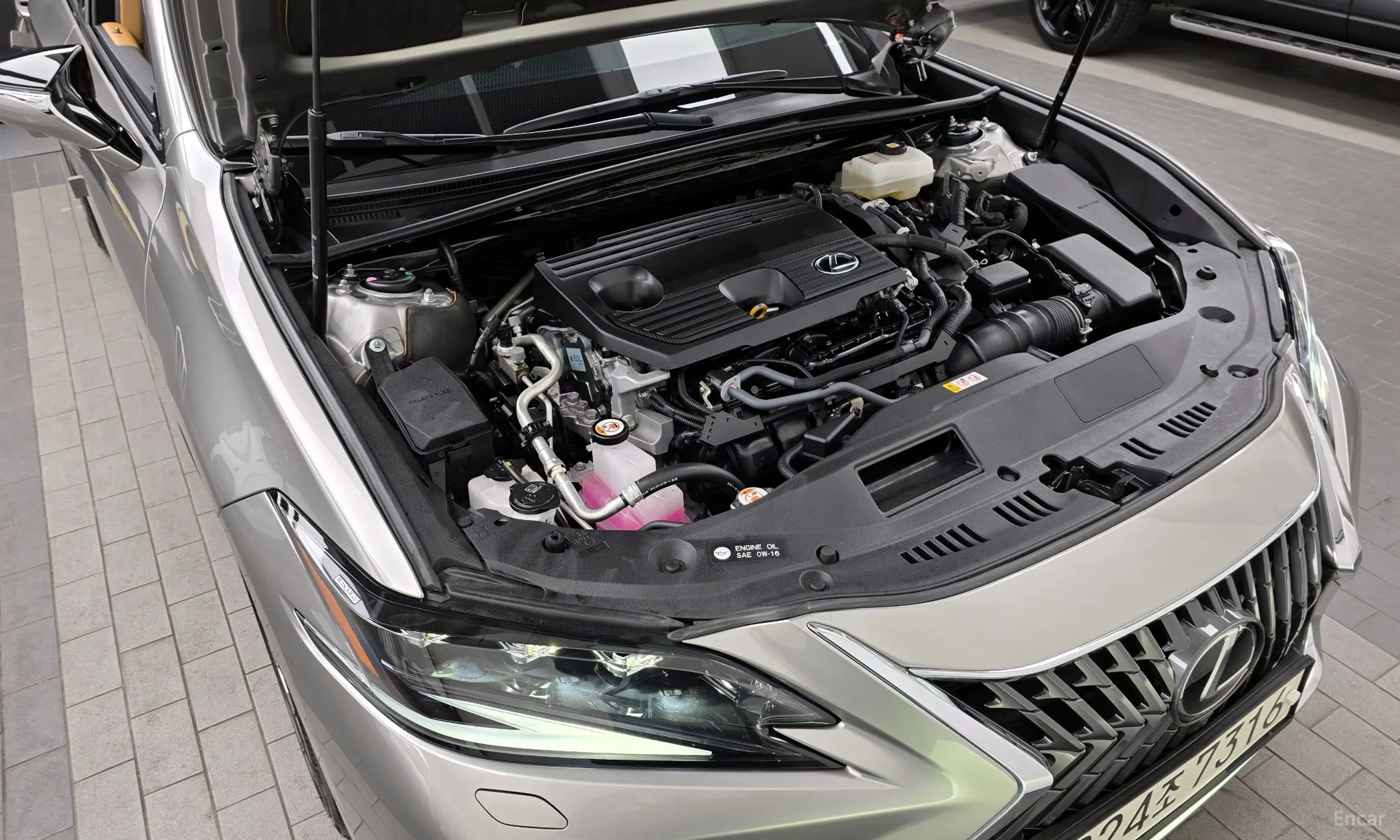 Lexus ES300h 7th Generation превью 6