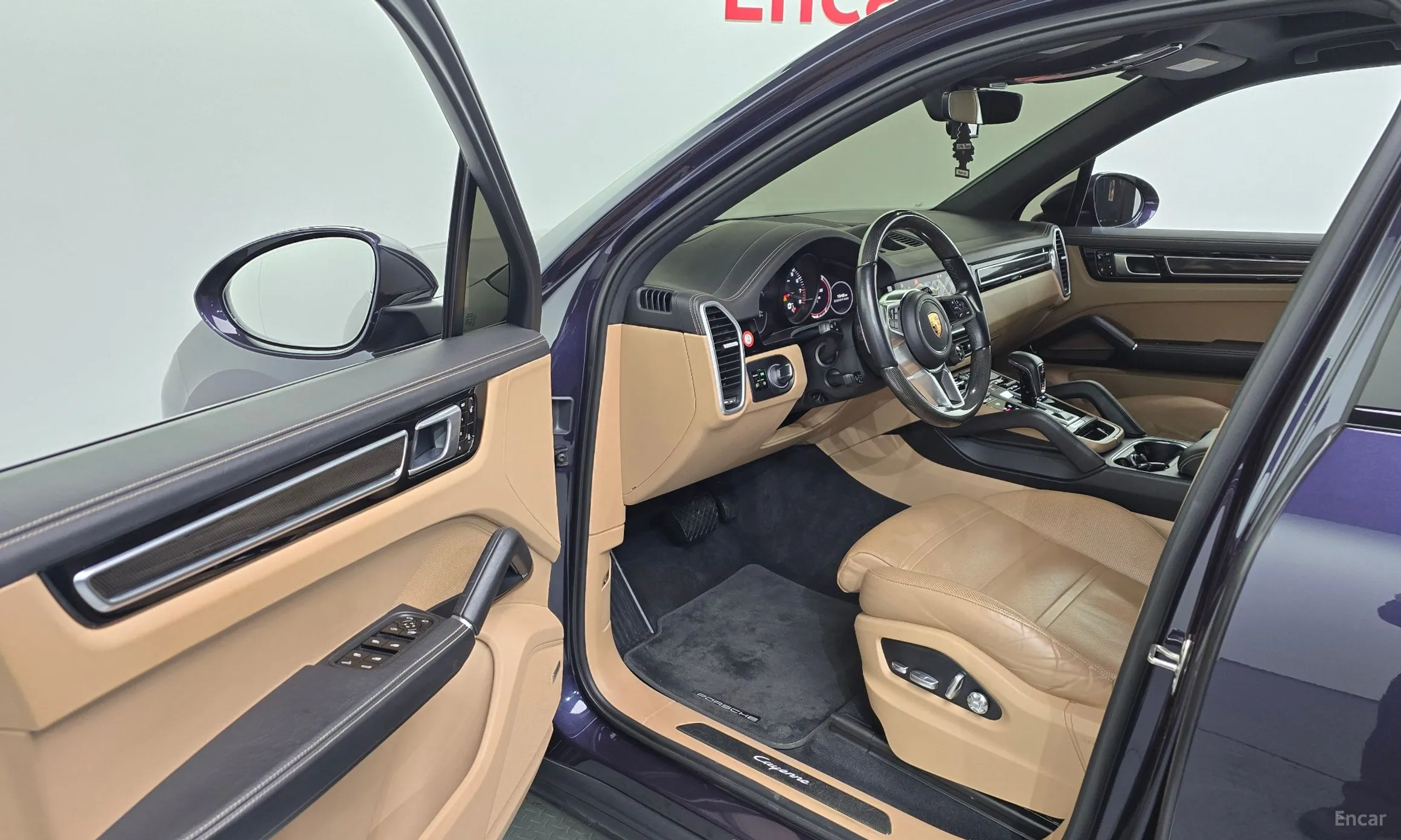 Porsche Cayenne (PO536) превью 10