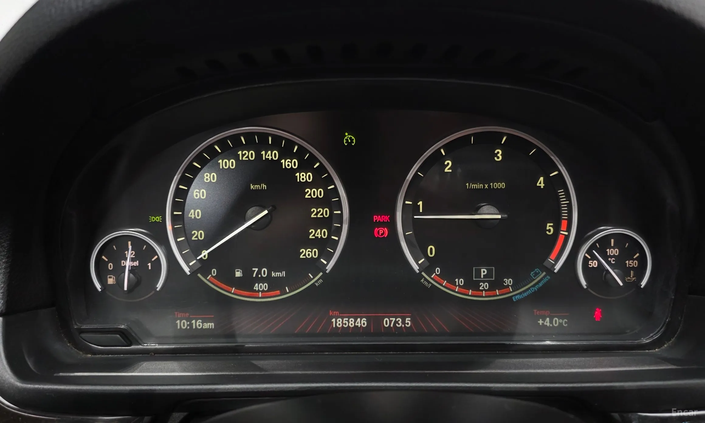 BMW 5 Series (F10) превью 8