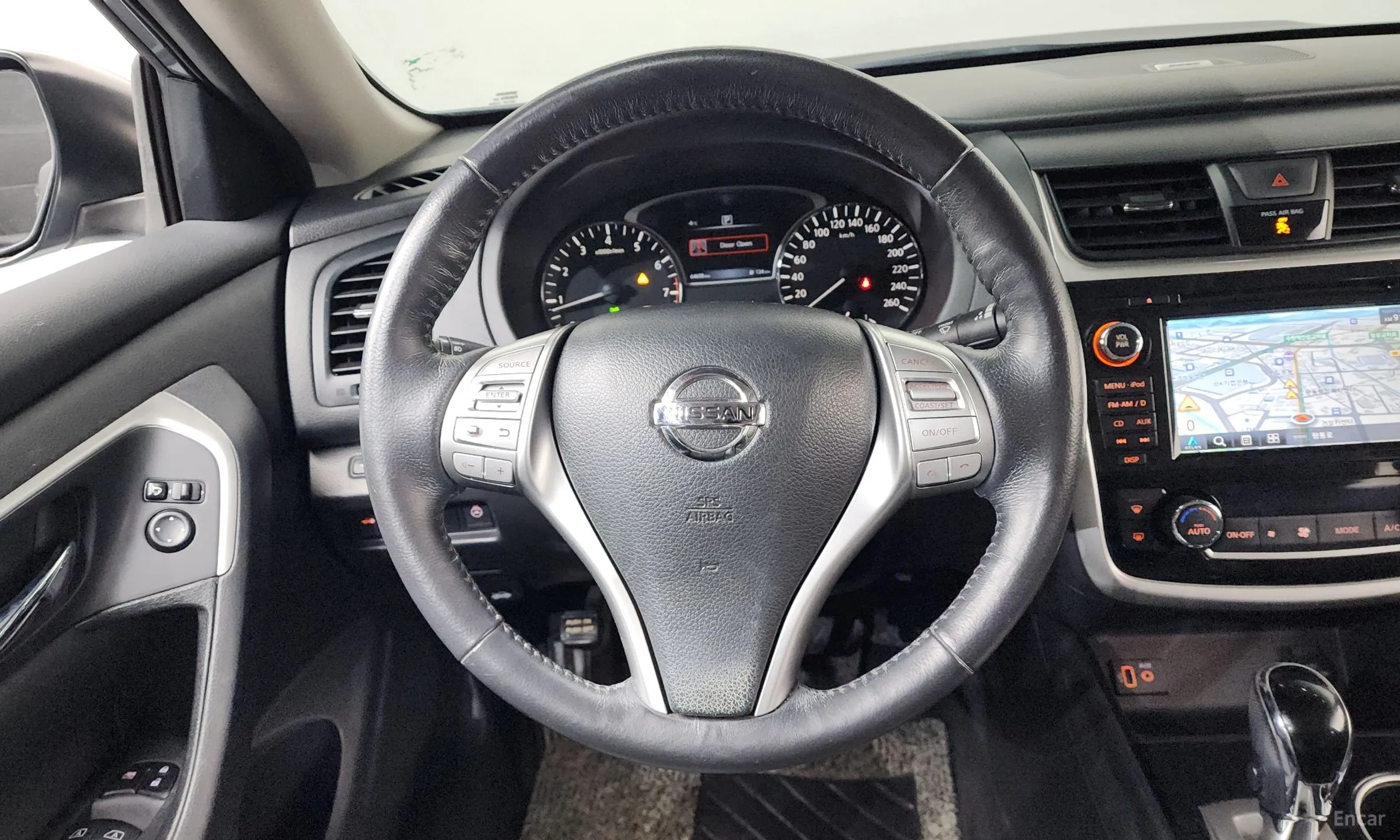 Nissan Altima превью 13