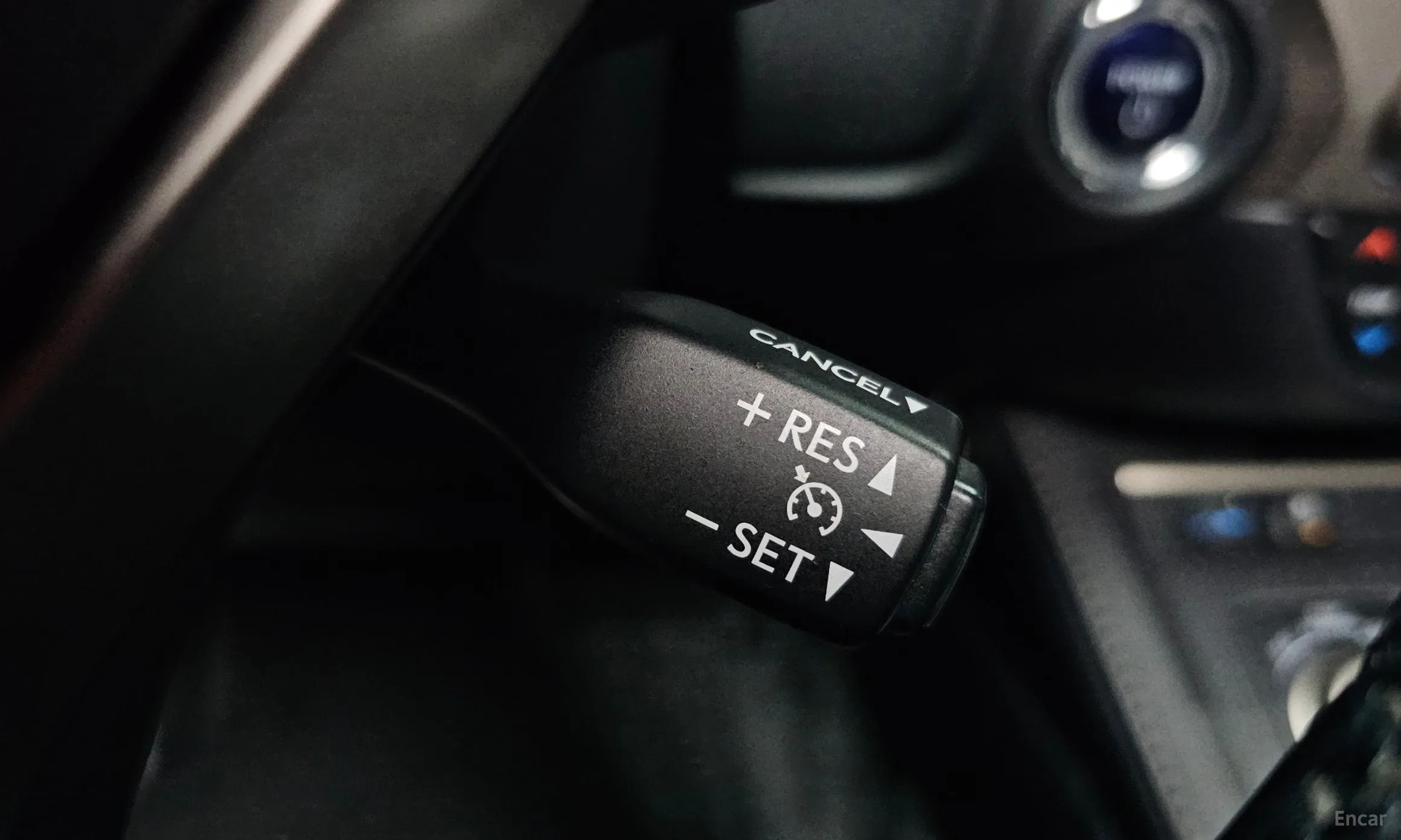 Lexus New ES300h превью 19