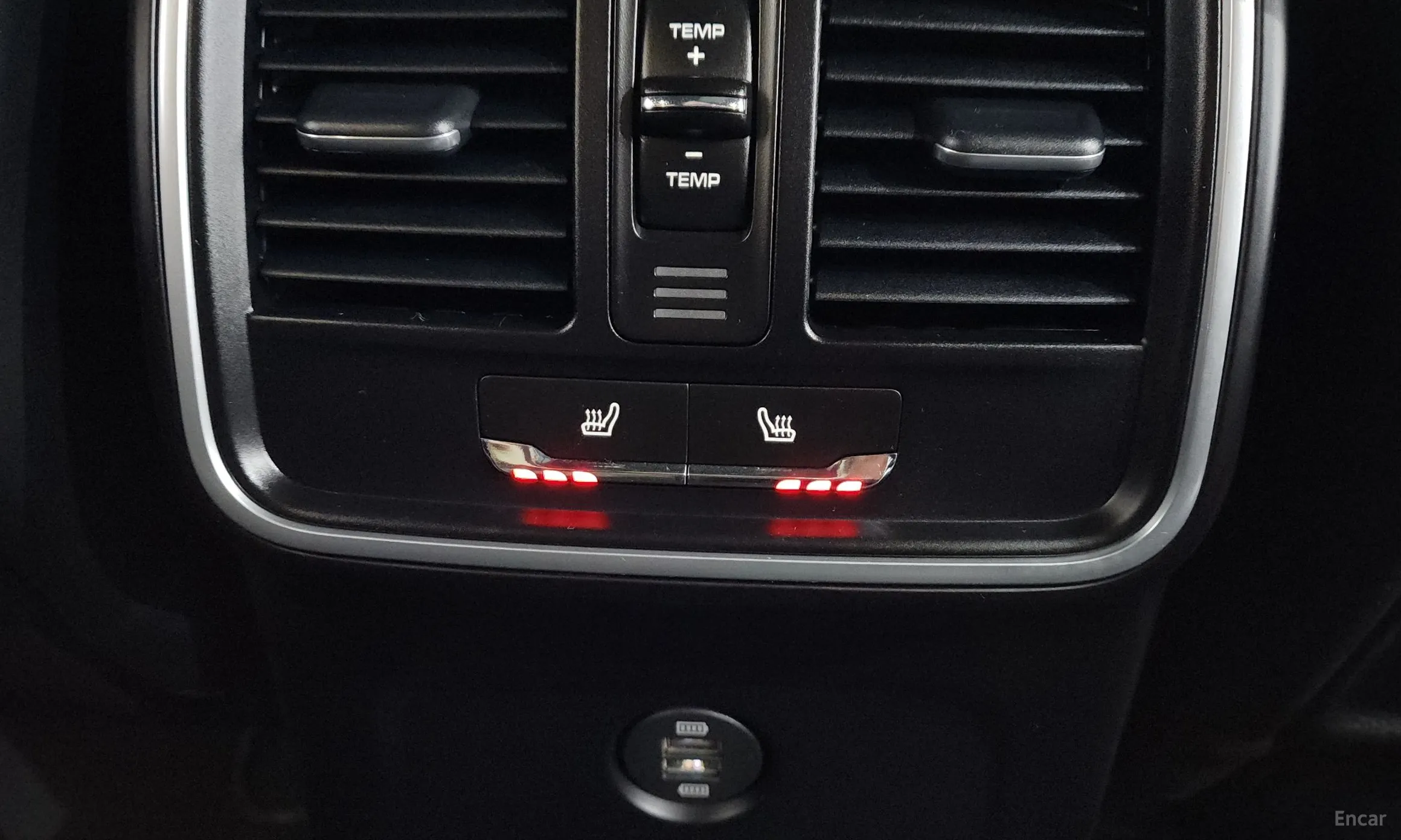 Porsche Macan превью 18