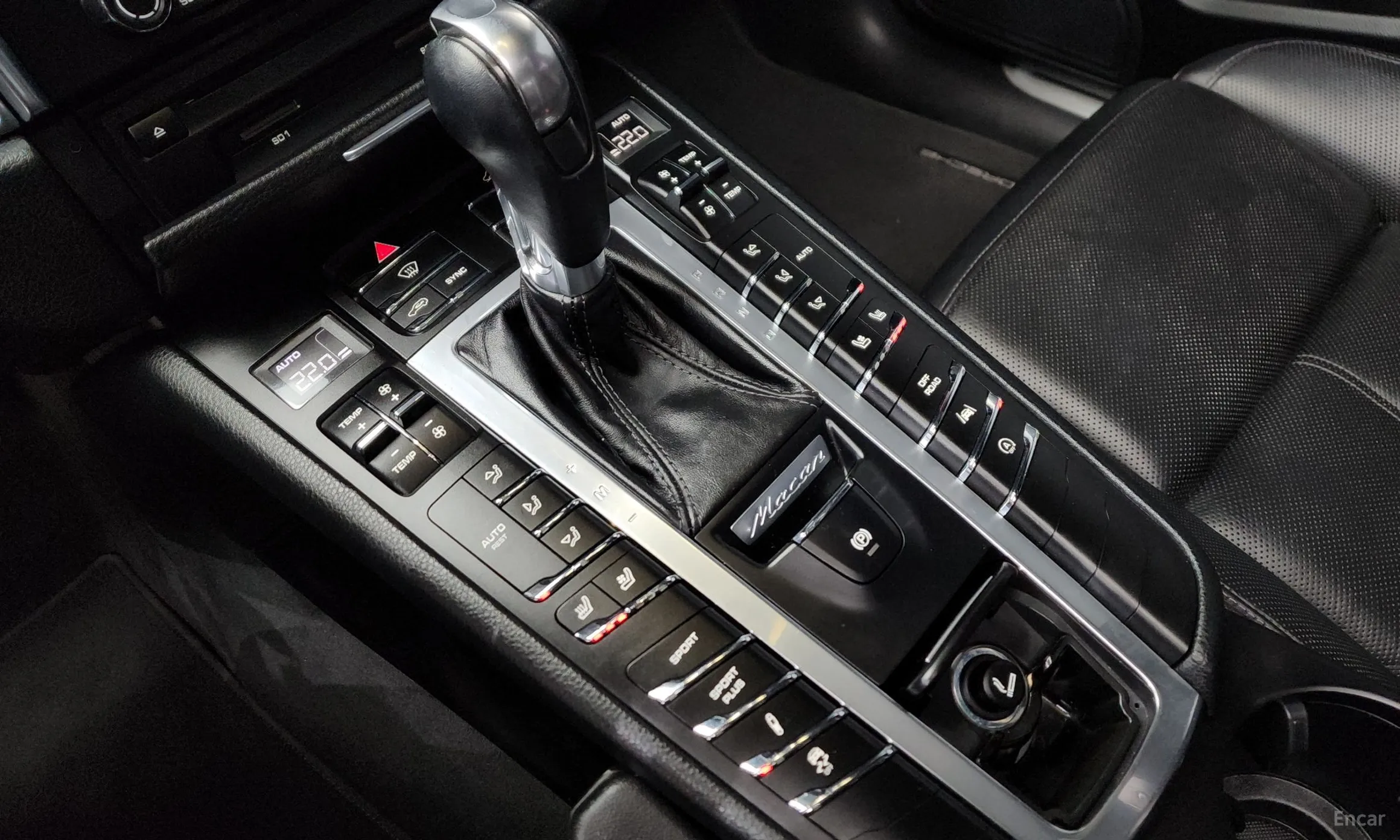 Porsche Macan превью 9