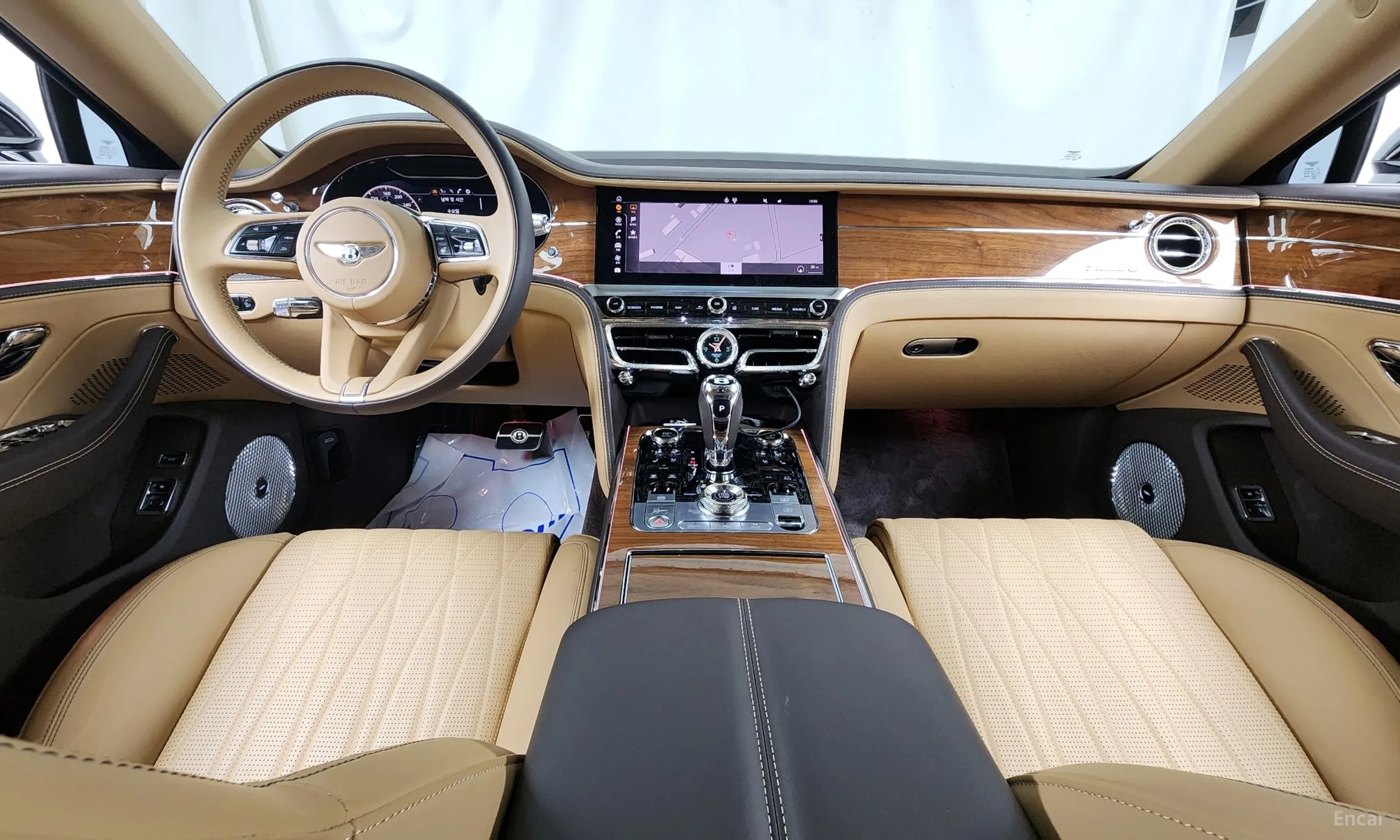 Bentley Flying Spur 3rd Generation превью 7