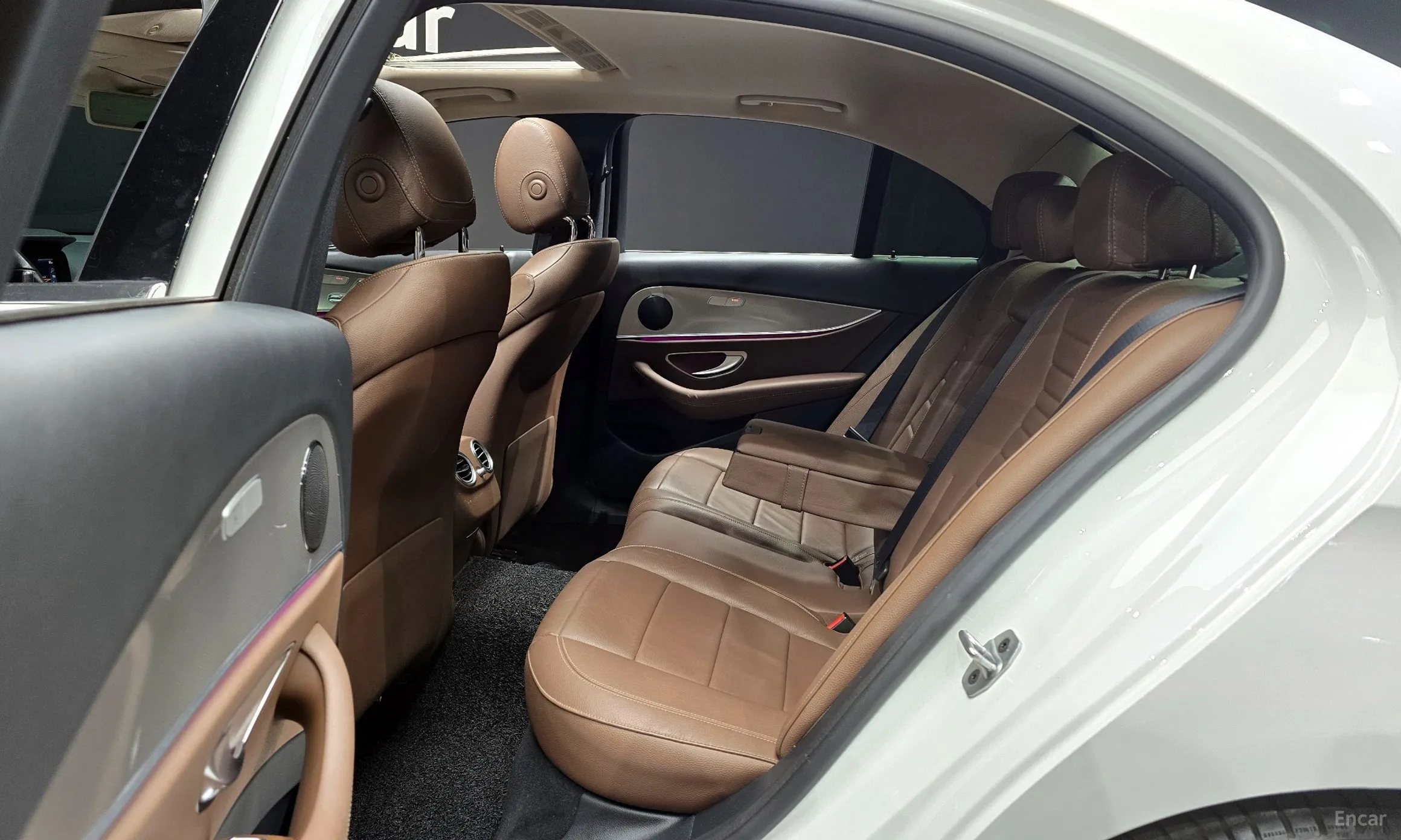 Mercedes Benz E-Class W213 превью 12