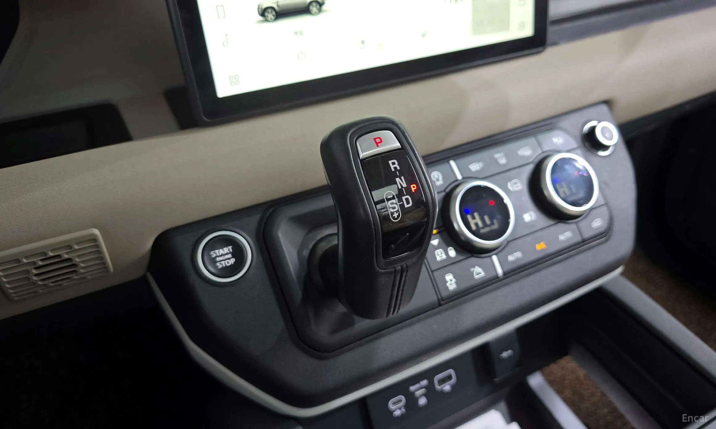 Land Rover Defender (L663) превью 9
