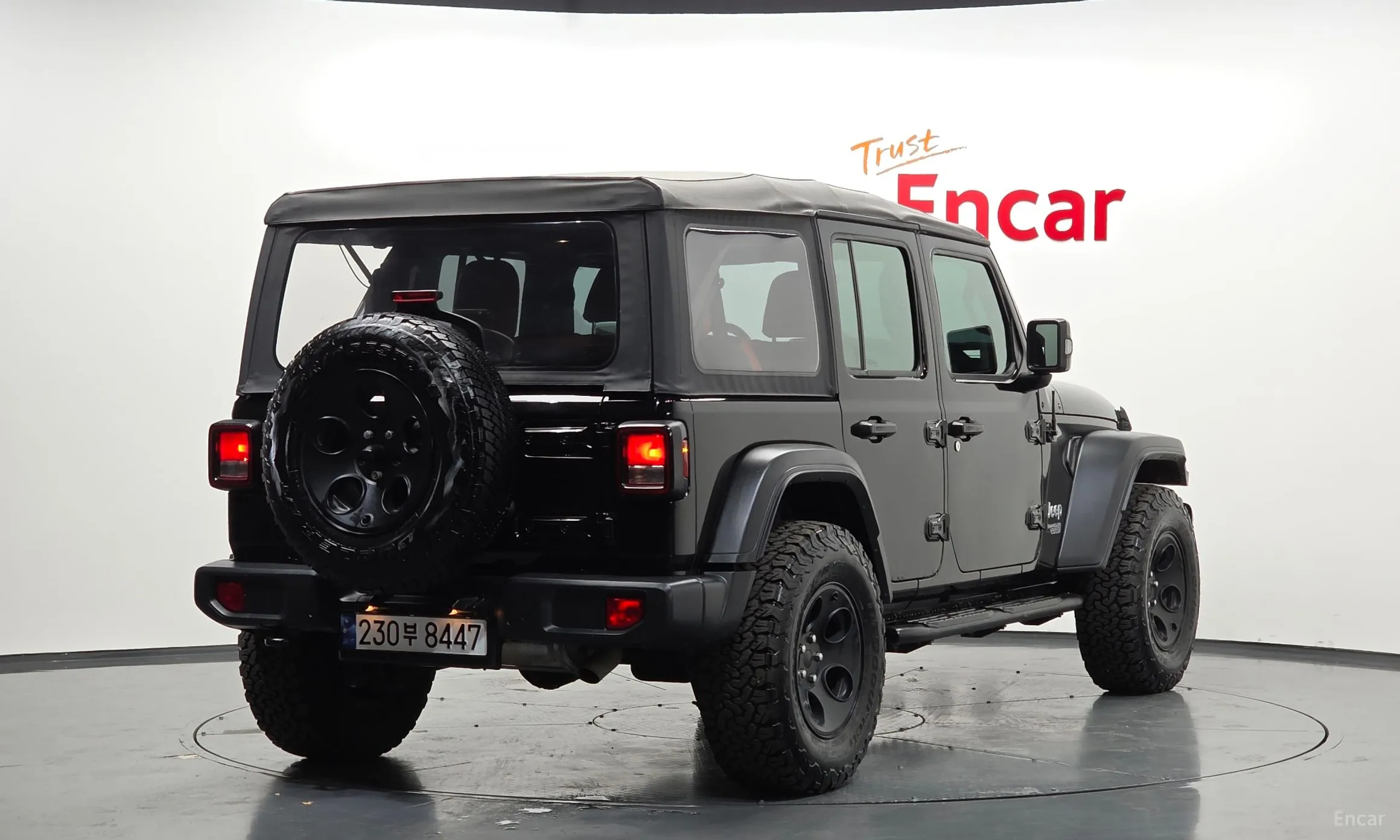 Jeep Wrangler (JL) превью 2