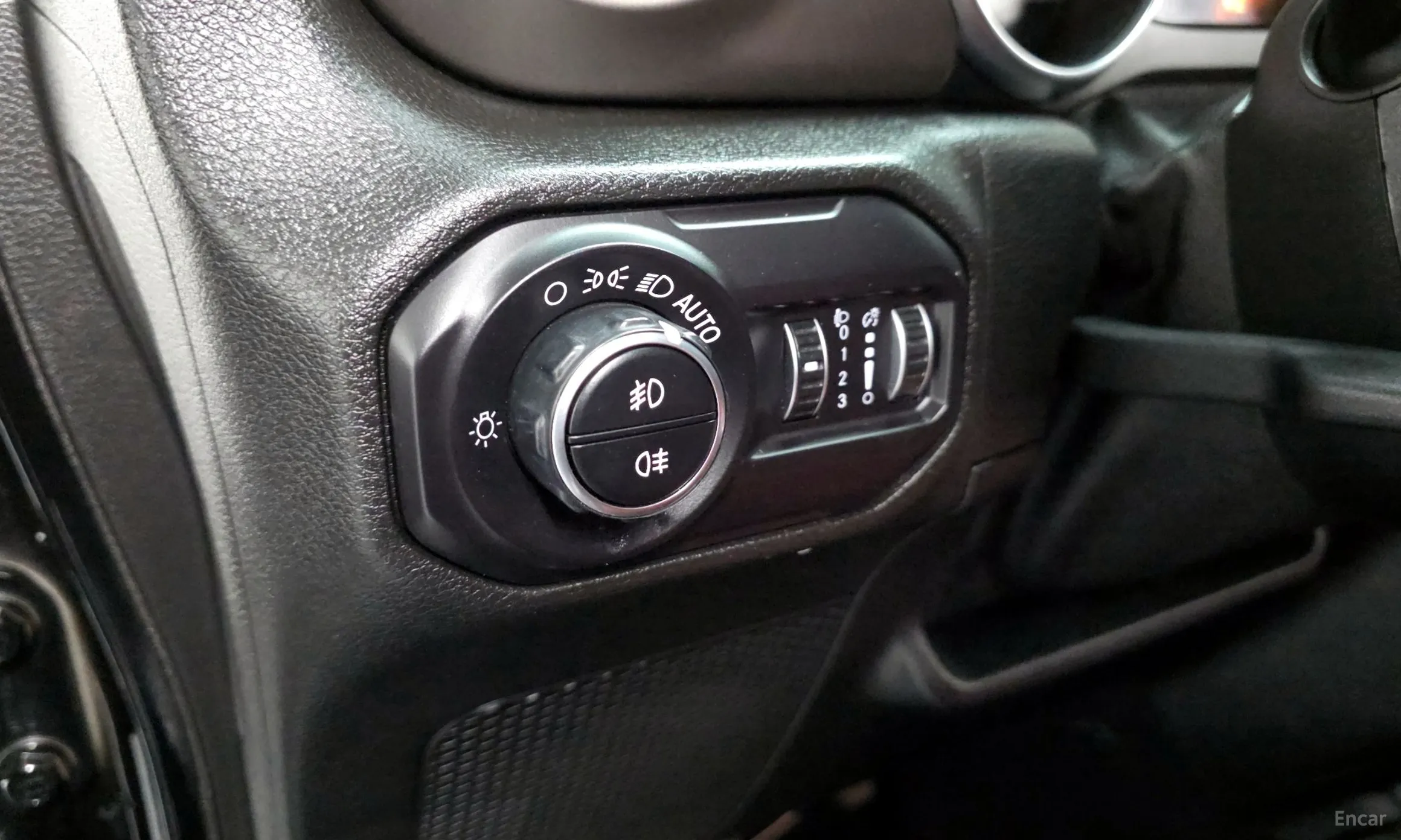 Jeep Wrangler (JL) превью 19