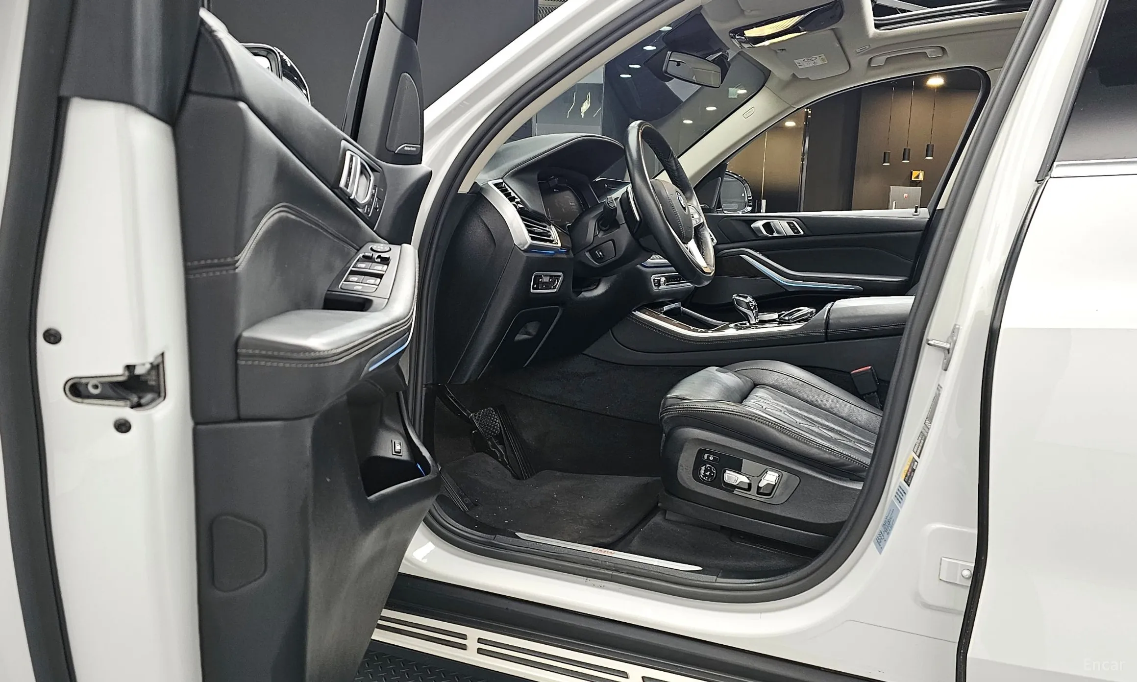 BMW X5 (G05) превью 10