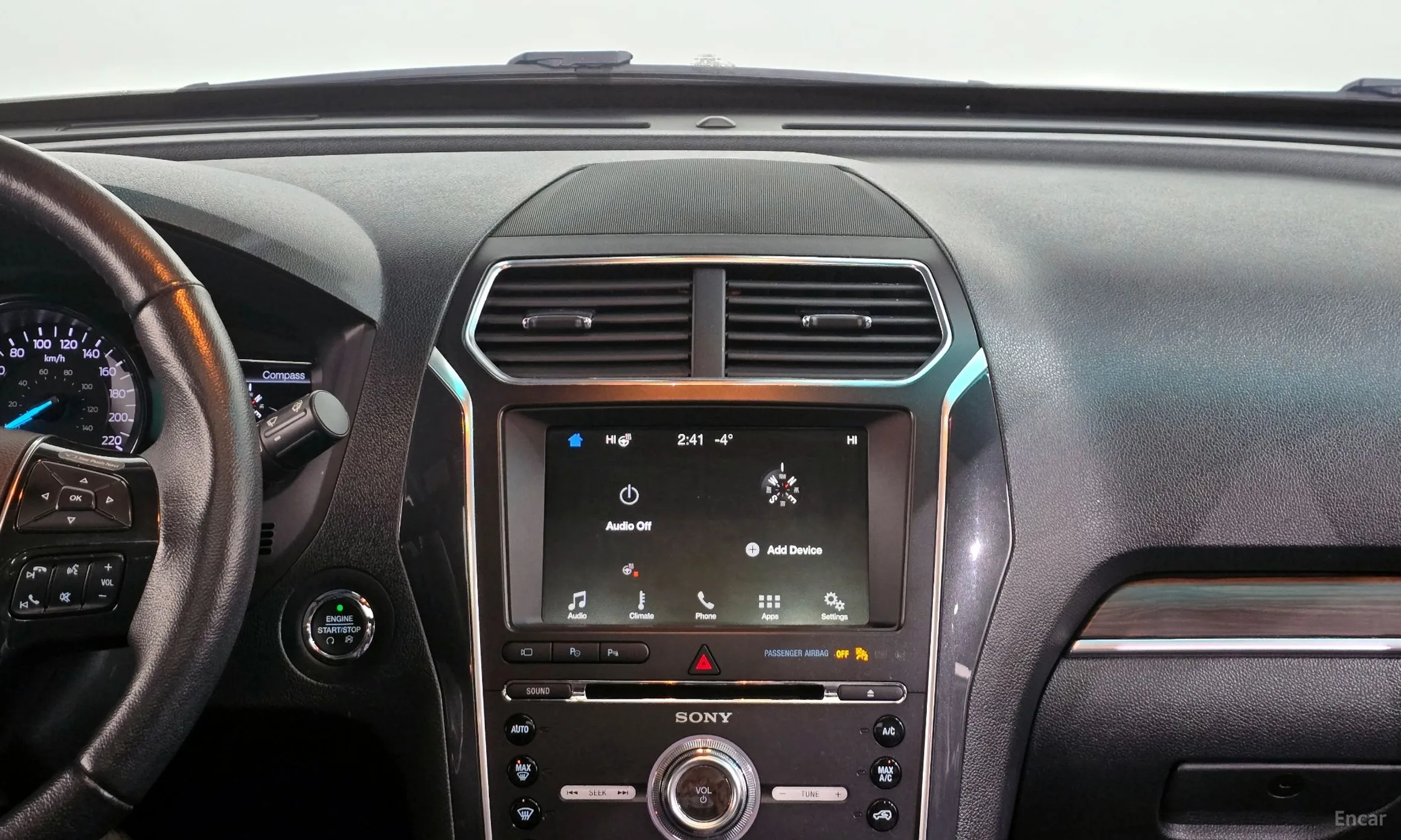 Ford Explorer превью 14