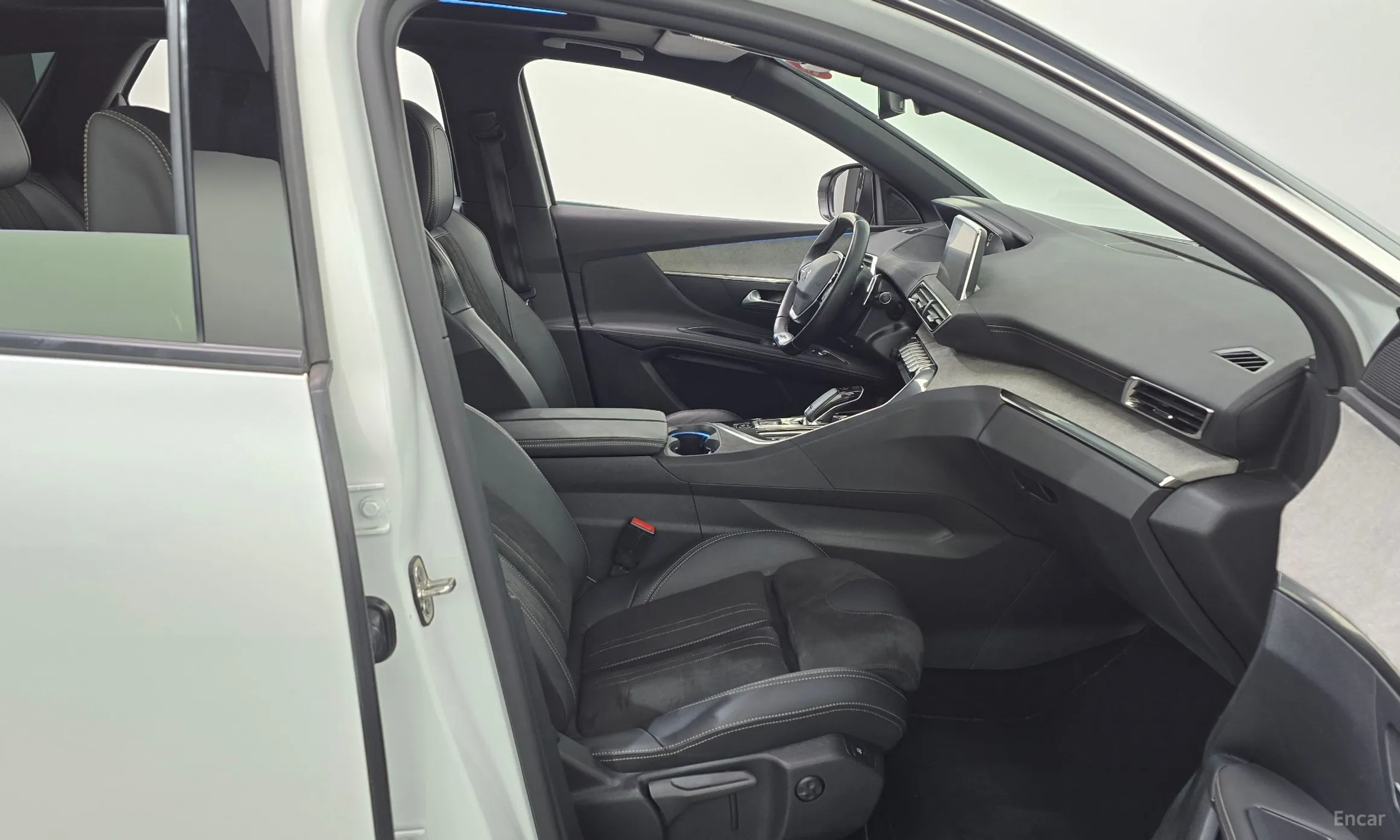 Peugeot 3008 2nd generation превью 11