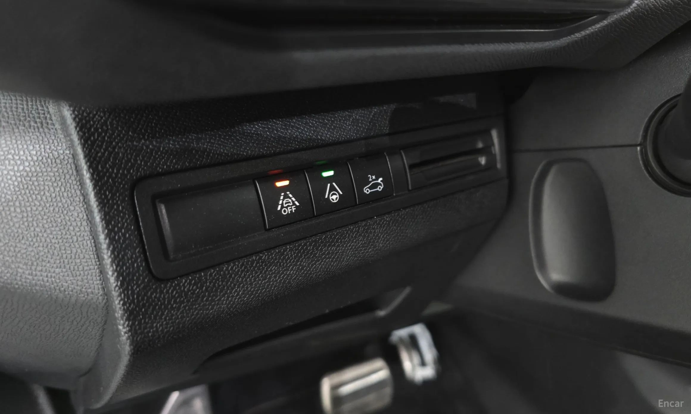 Peugeot 3008 2nd generation превью 17