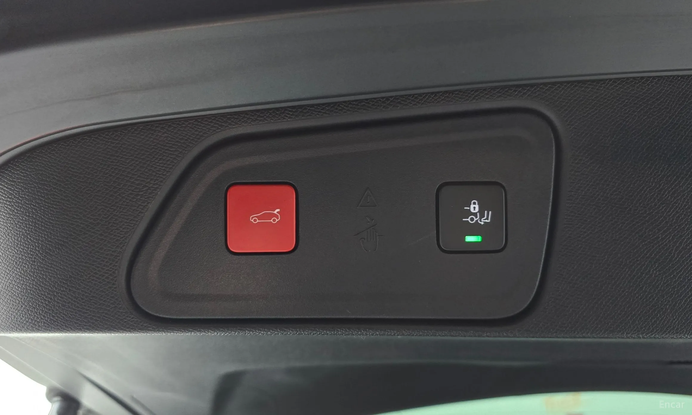 Peugeot 3008 2nd generation превью 20