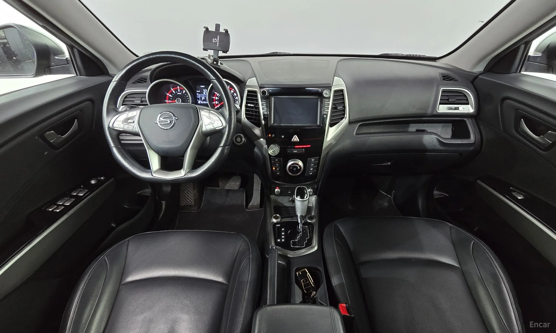 KG Mobility (SsangYong) Tivoli Armor превью 7
