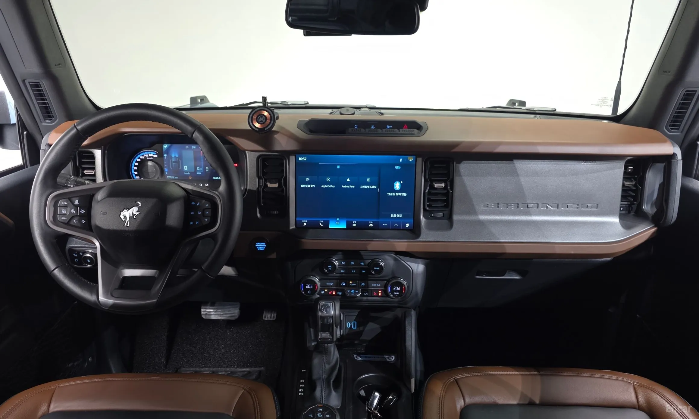 Ford Bronco 6th Generation превью 7