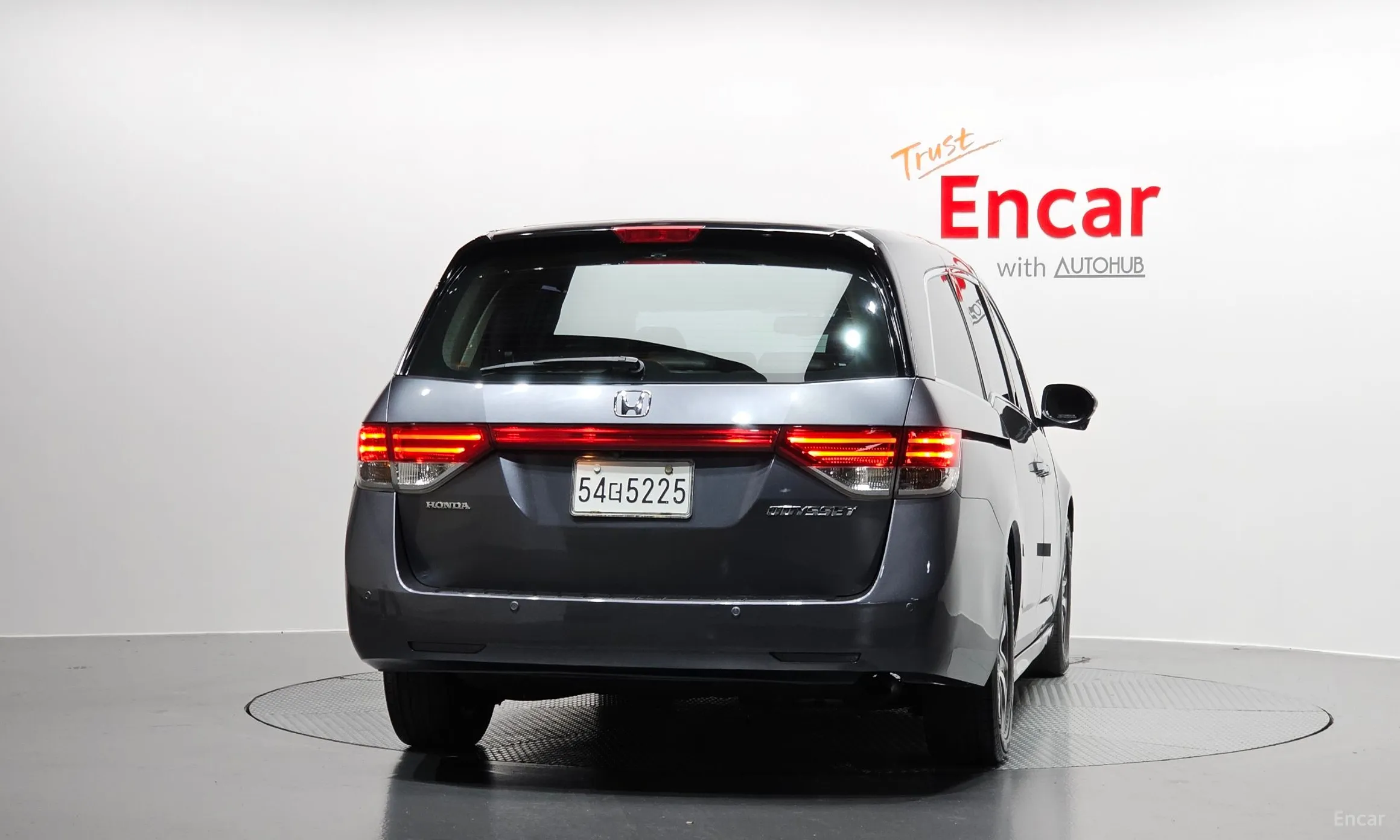 Honda Odyssey превью 4
