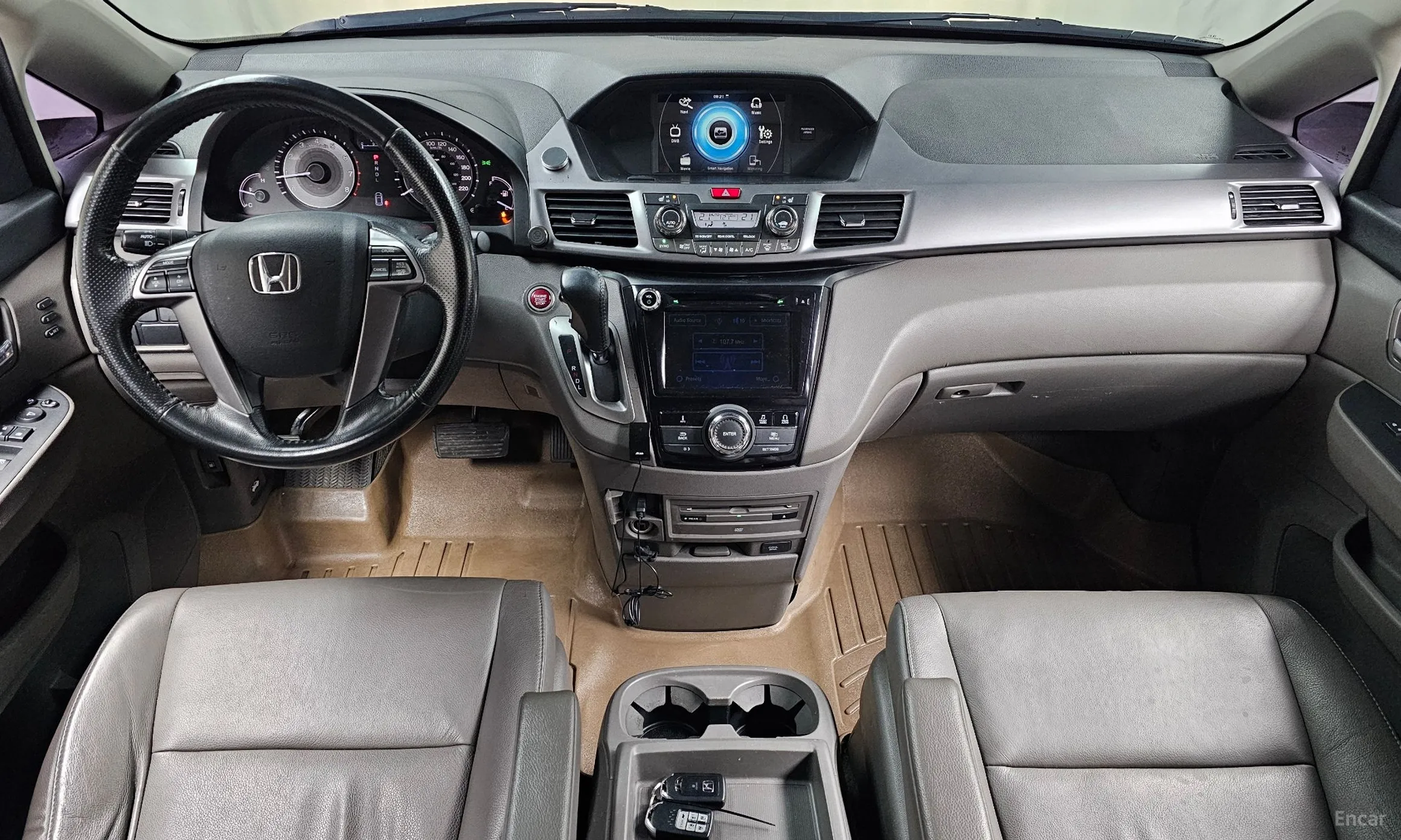 Honda Odyssey превью 7