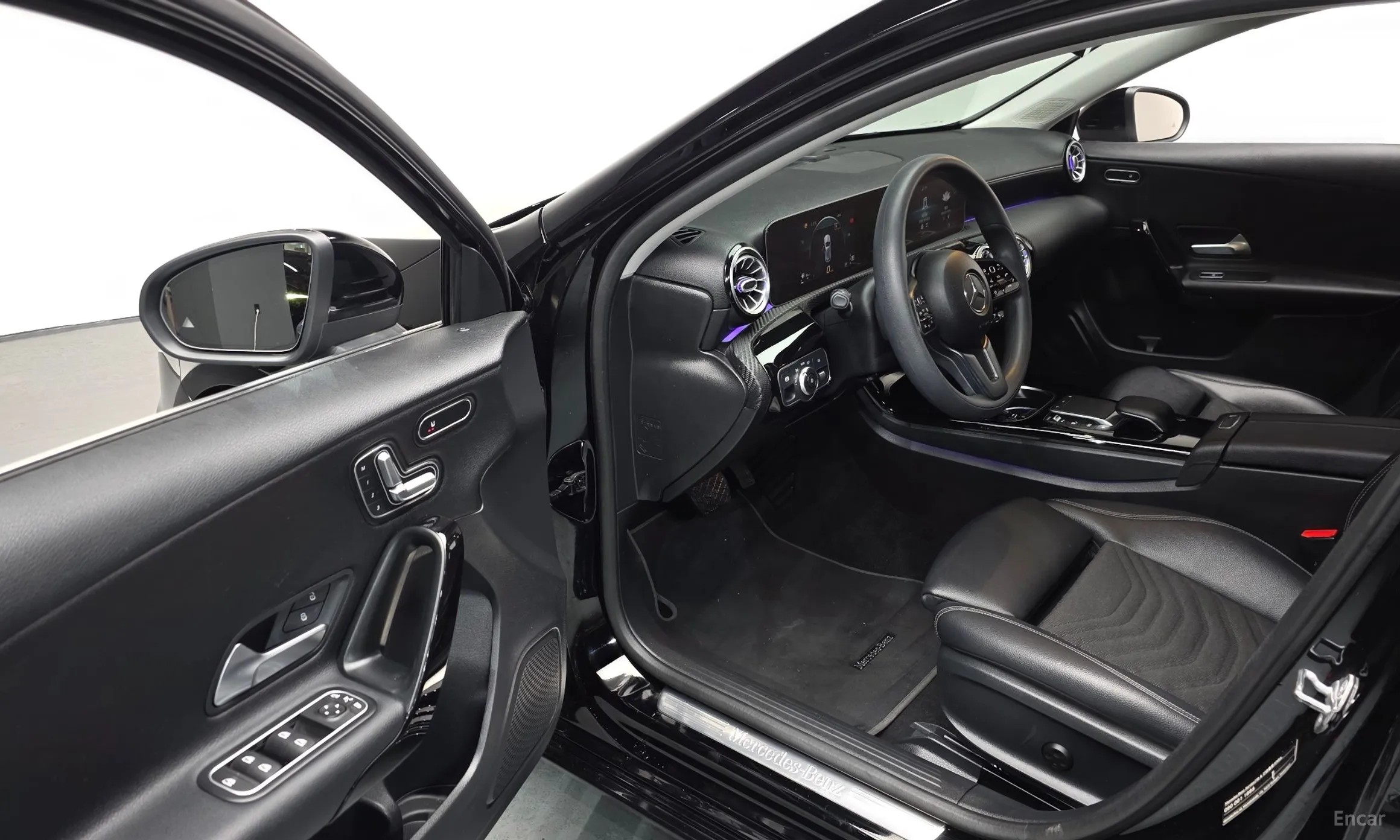 Mercedes Benz A-Class W177 превью 11