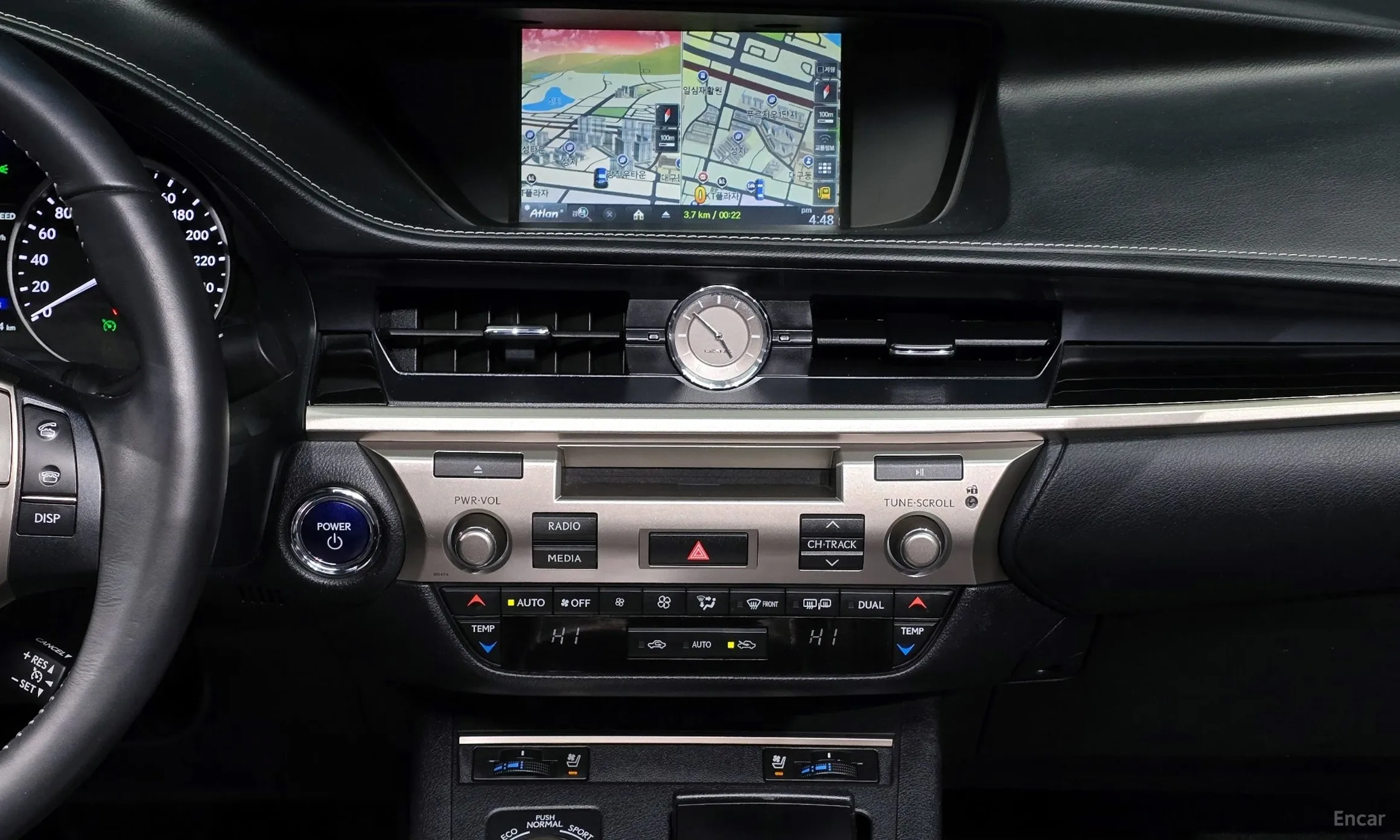 Lexus New ES300h превью 17