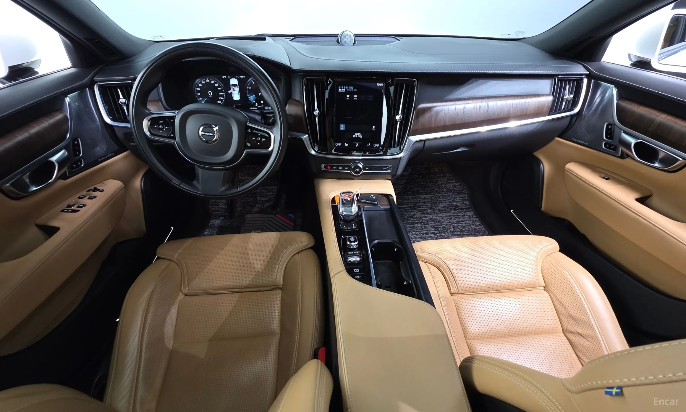Volvo S90 превью 7