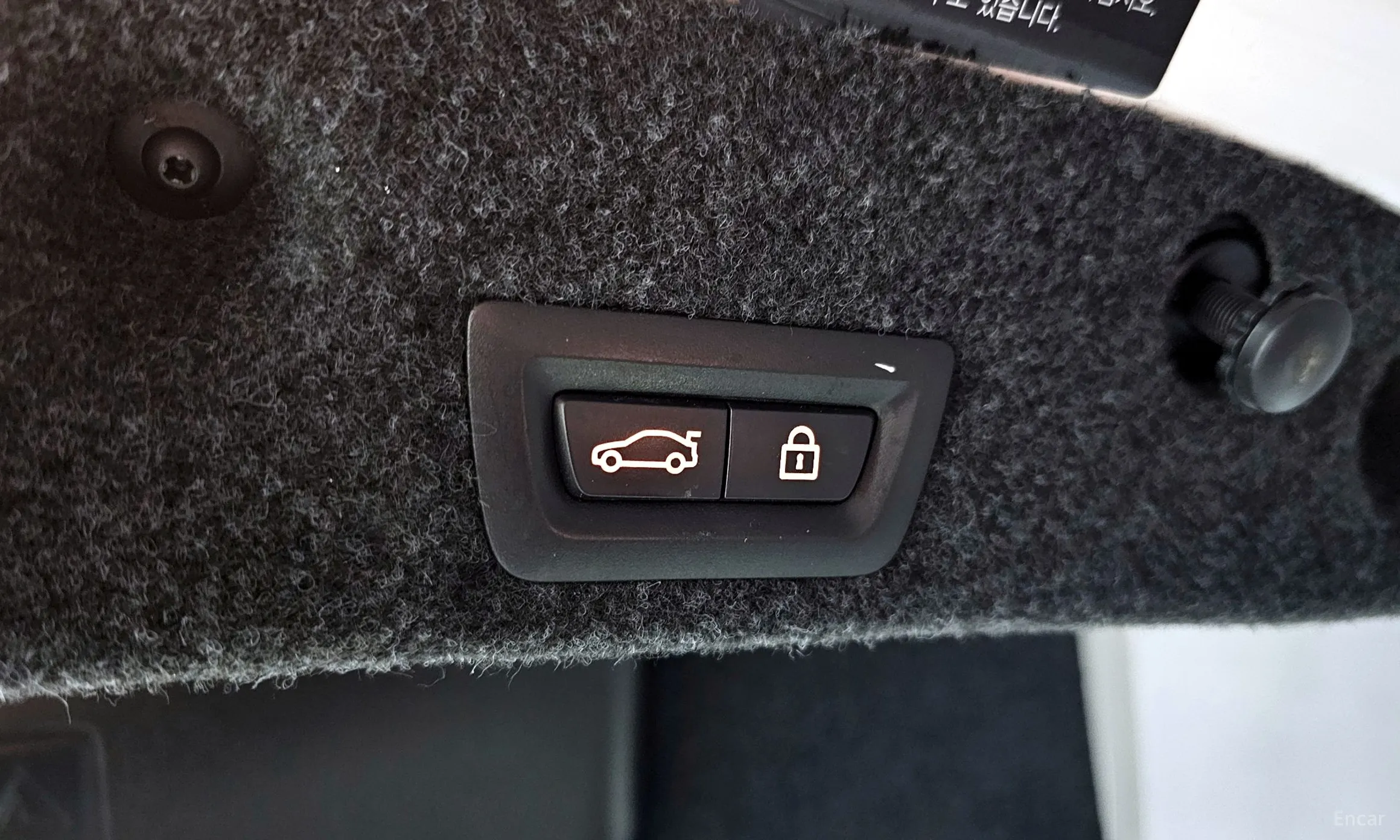 BMW 5 Series (F10) превью 18