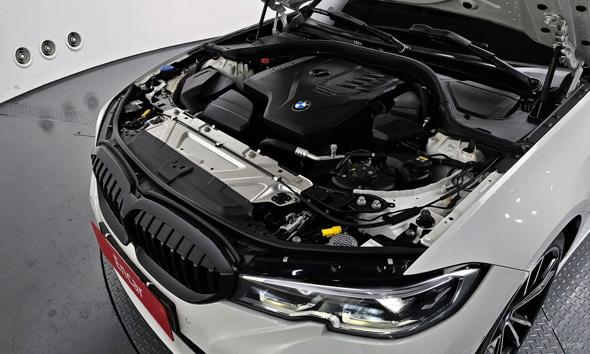 BMW 3 Series (G20) превью 6