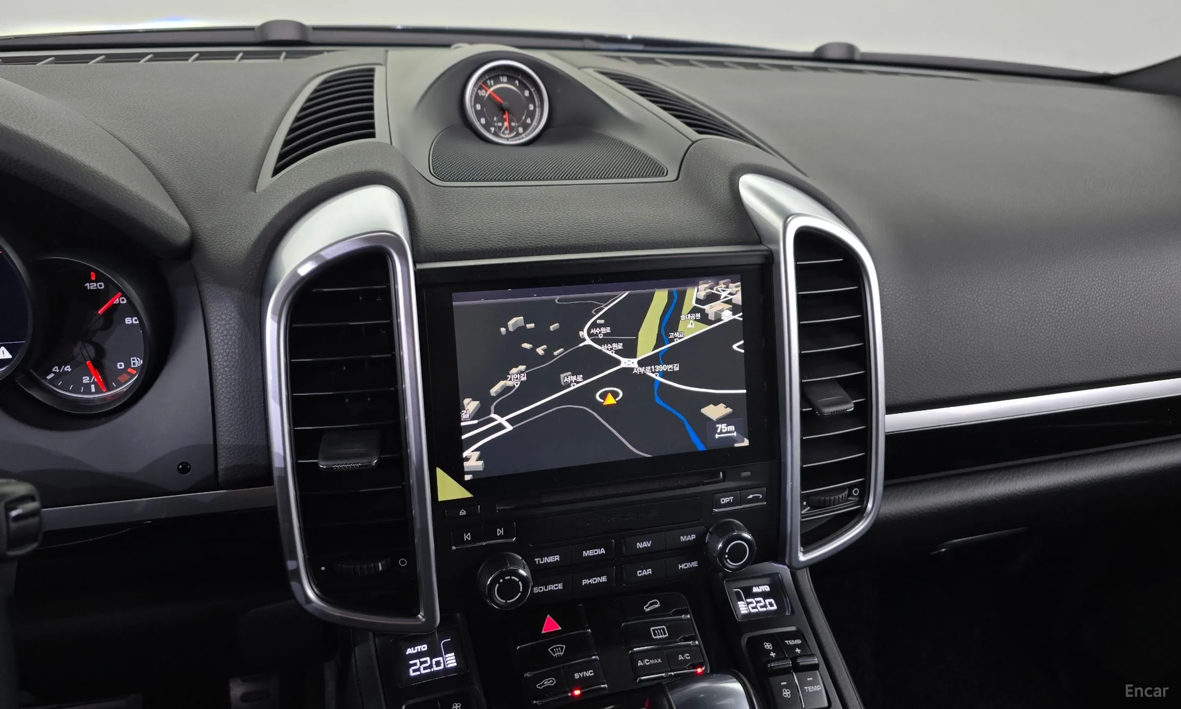 Porsche New Cayenne превью 14
