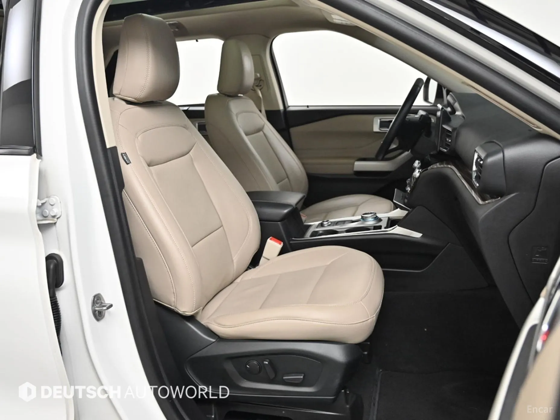 Ford Explorer 6th Generation превью 10