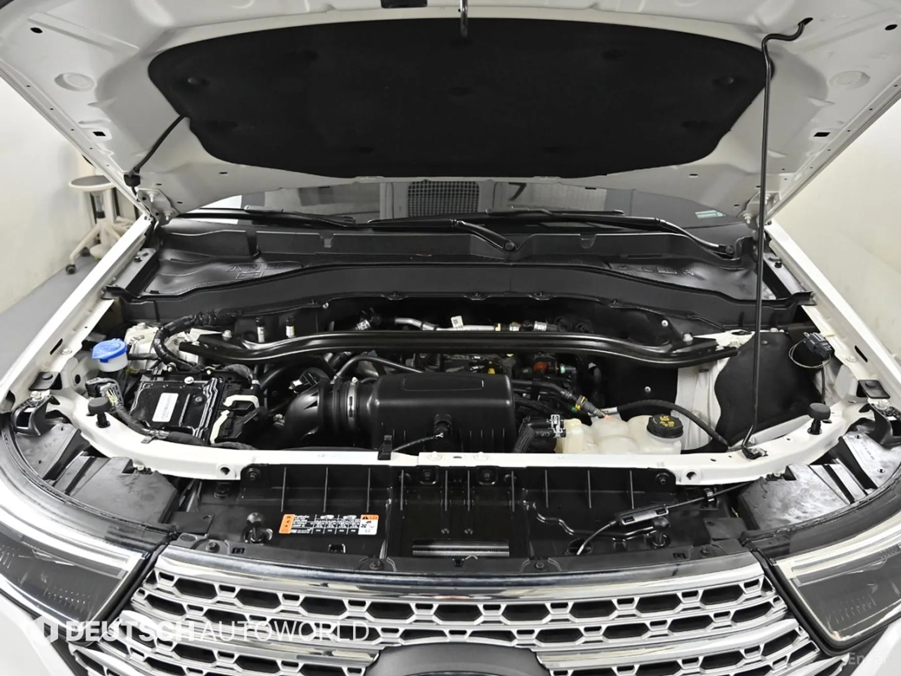 Ford Explorer 6th Generation превью 6