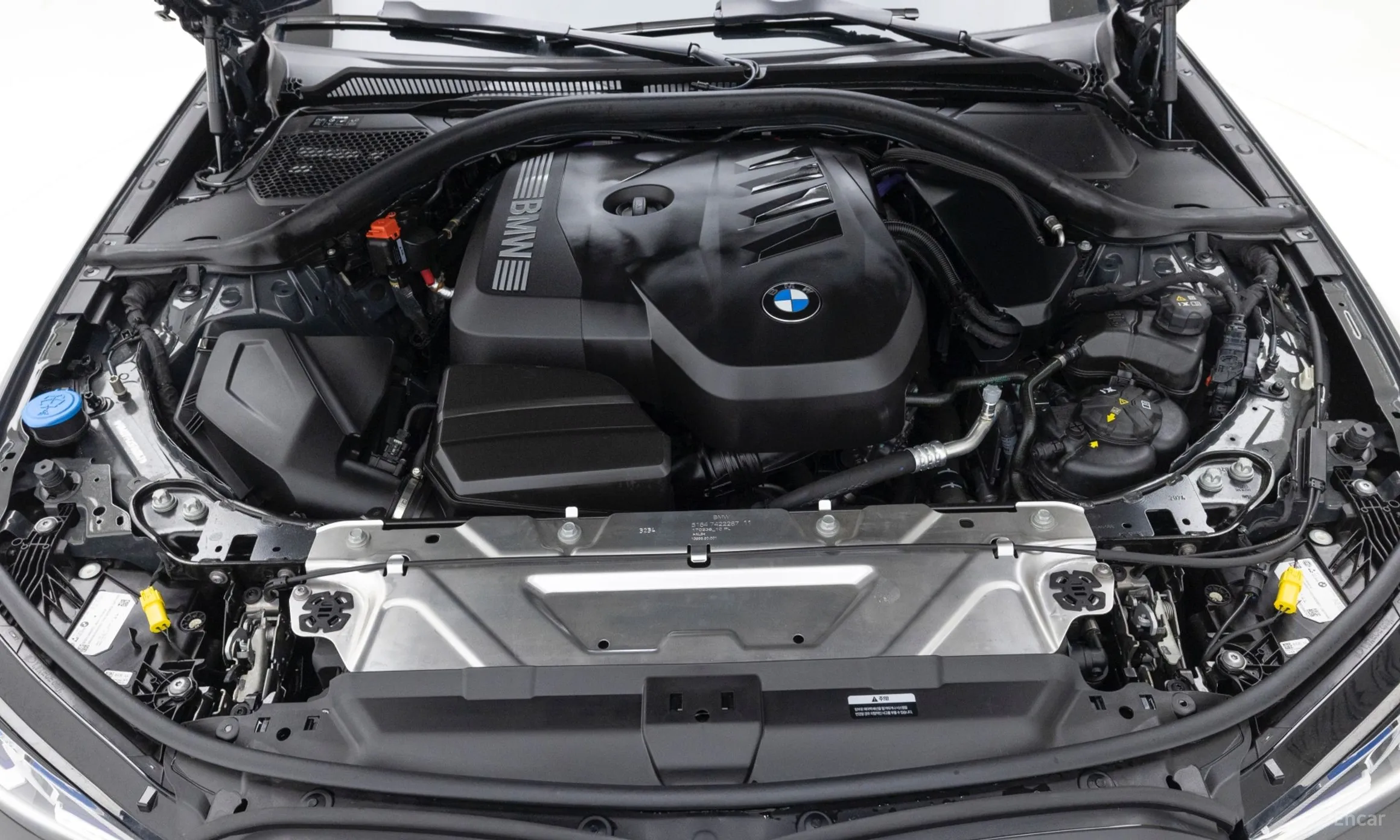 BMW 3 Series (G20) превью 6