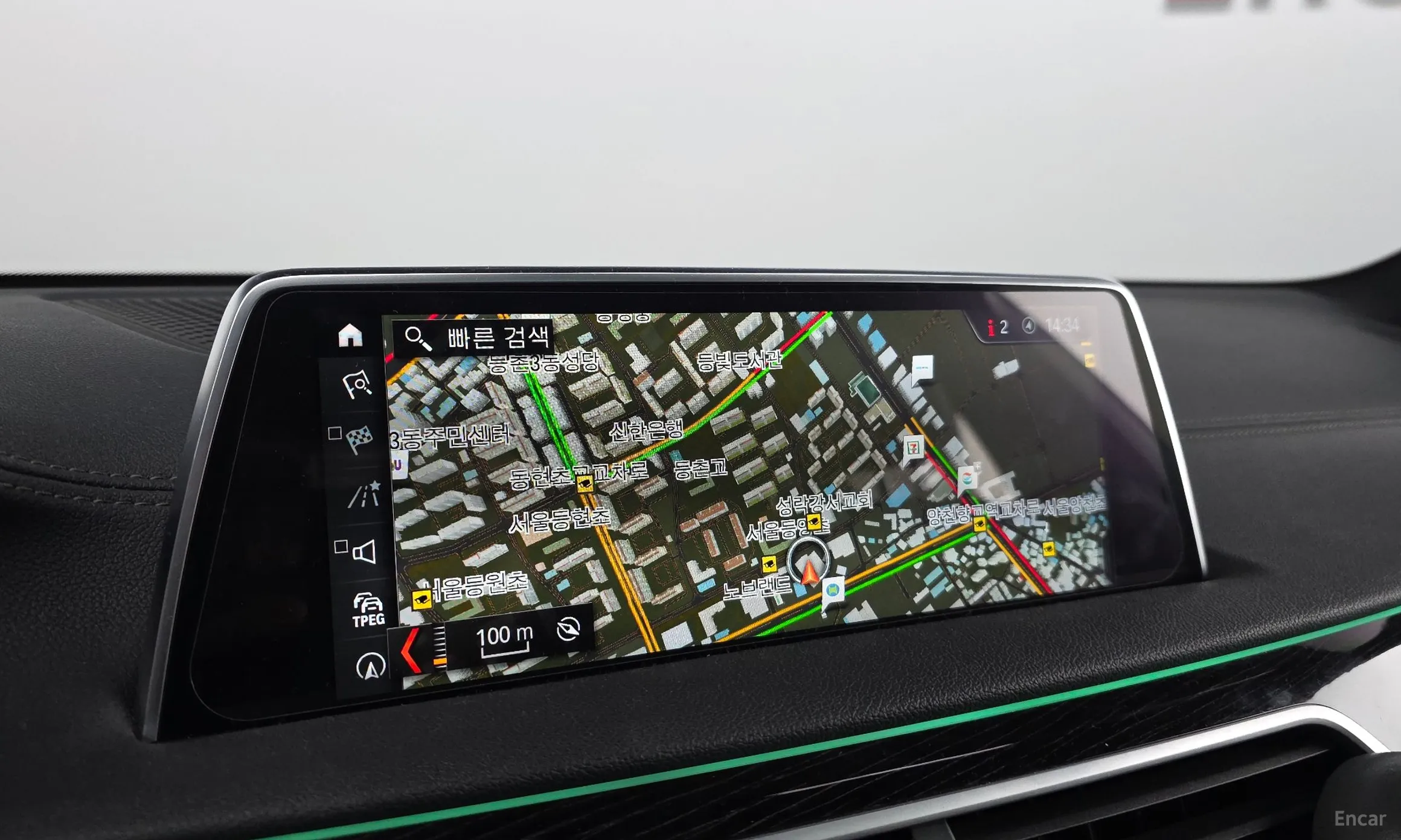 BMW 7 Series (G11) превью 15