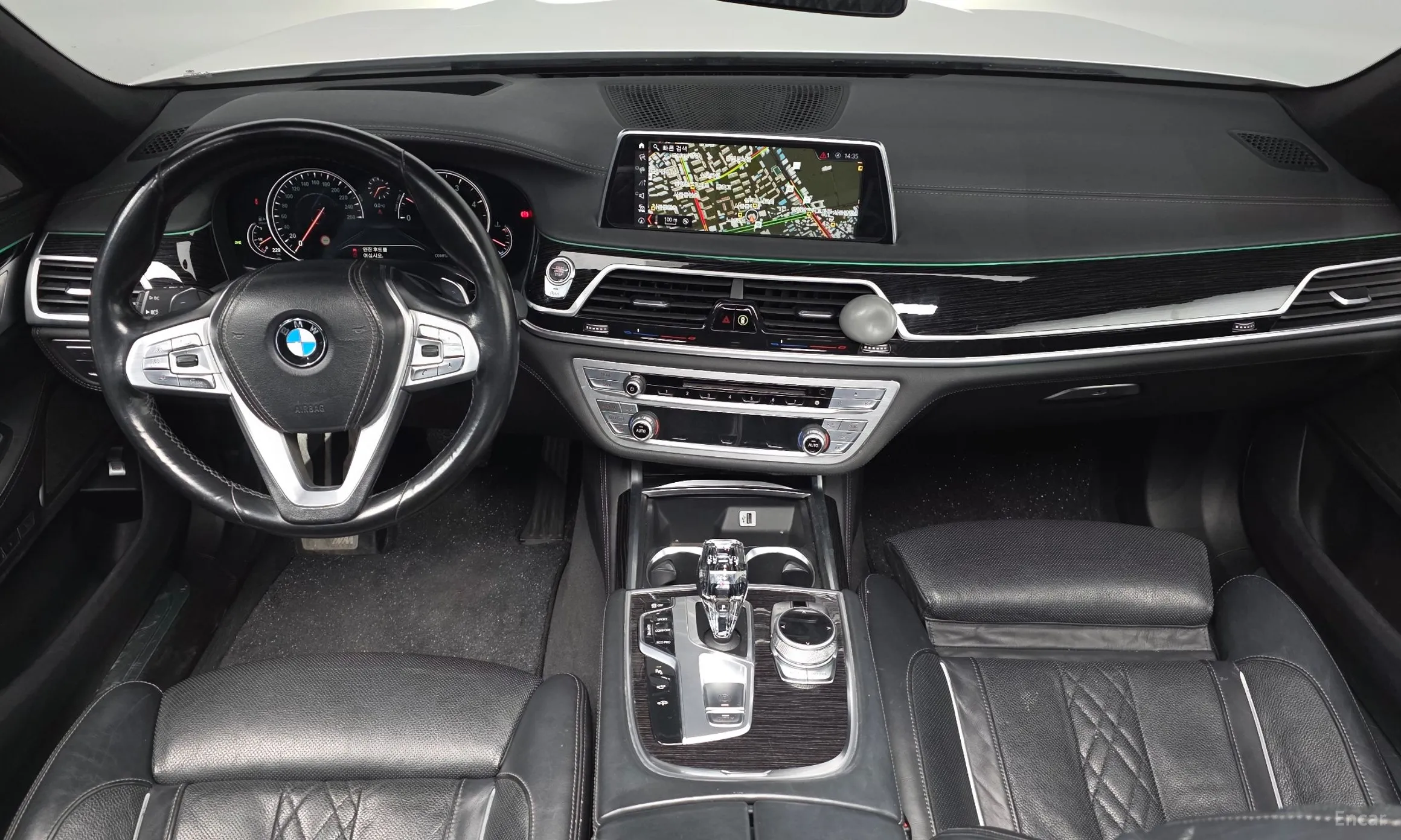 BMW 7 Series (G11) превью 7