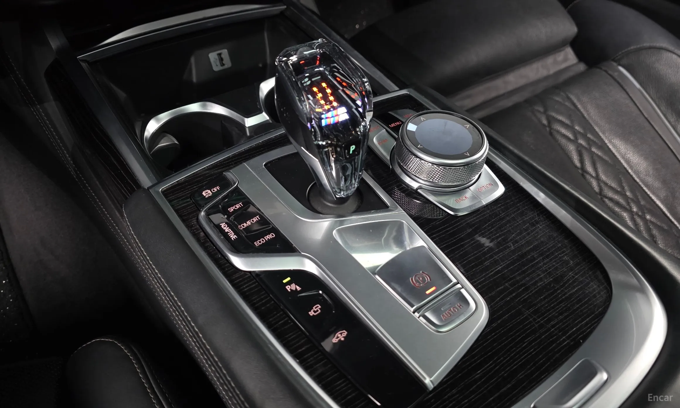 BMW 7 Series (G11) превью 9