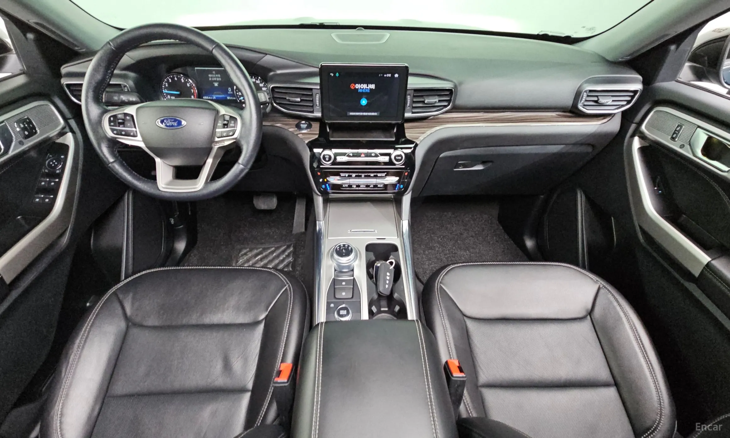 Ford Explorer 6th Generation превью 7