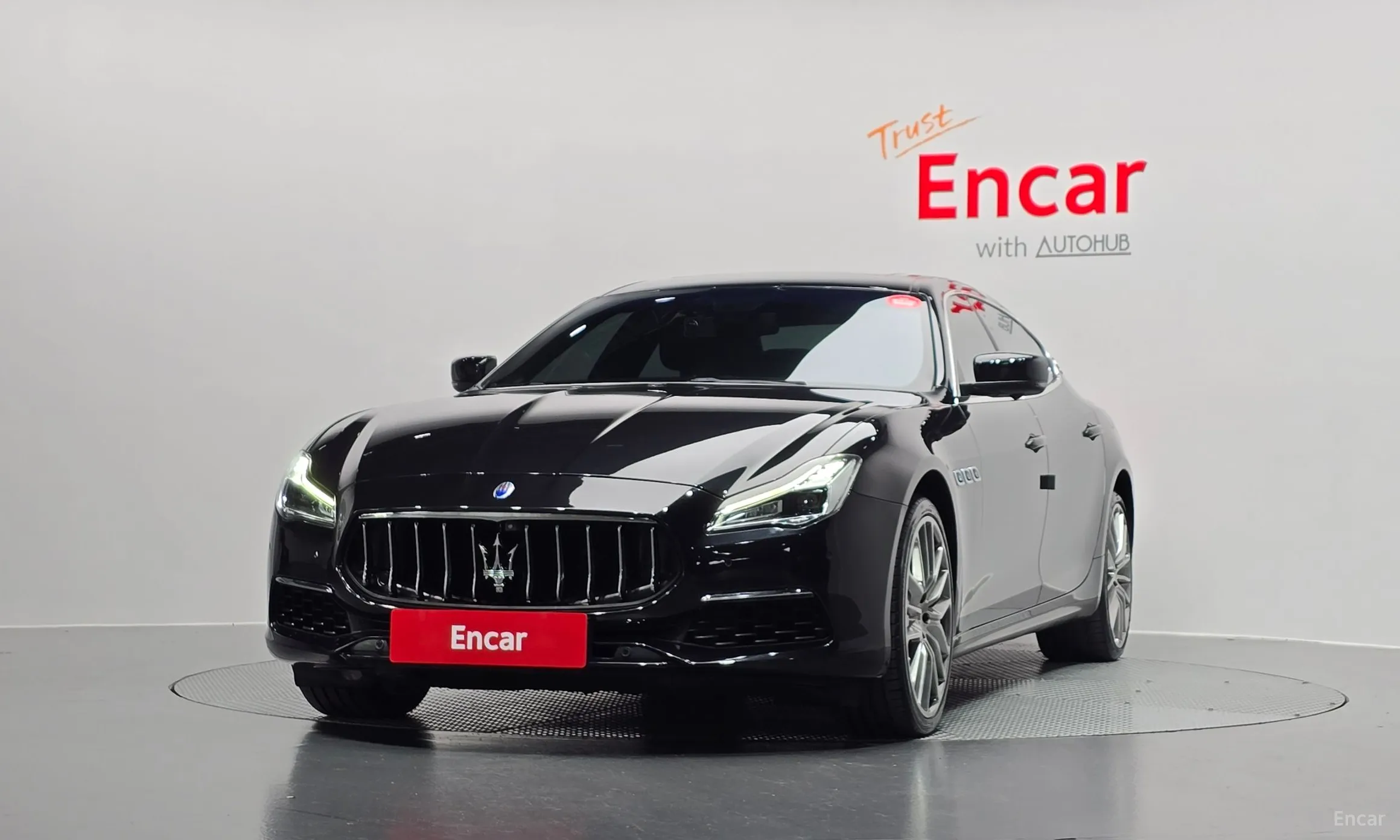 Maserati Quattroporte превью 3