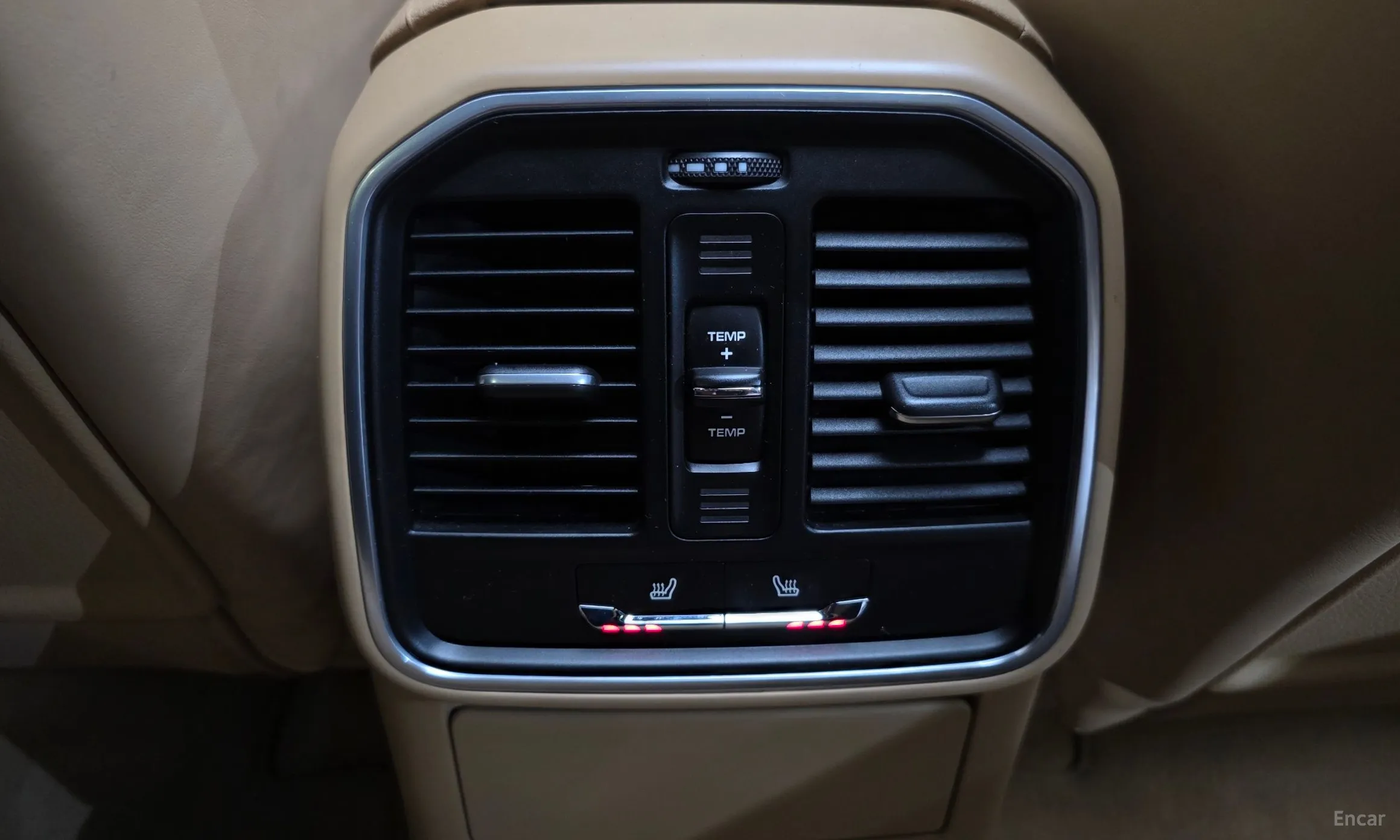 Porsche Macan превью 19