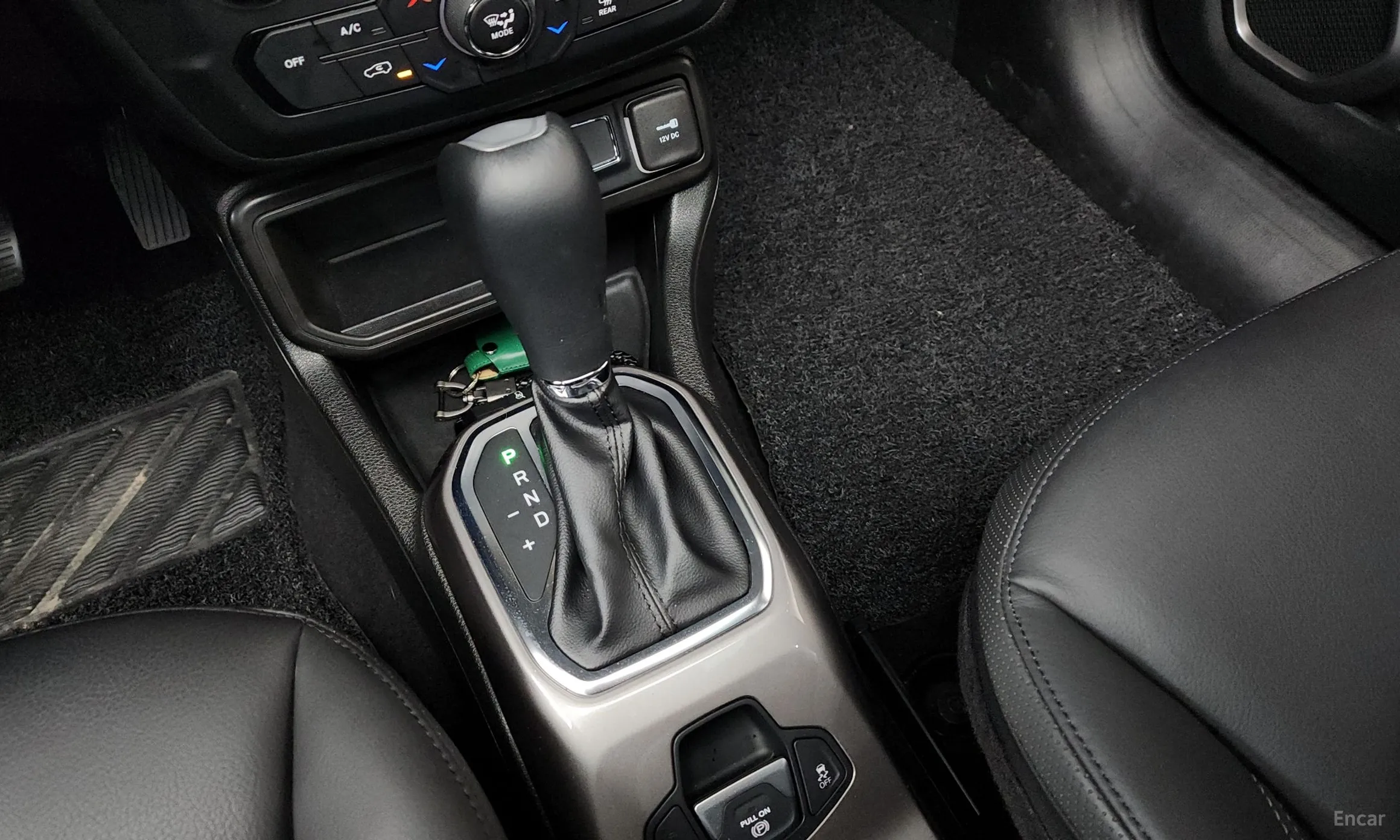 Jeep Renegade превью 9