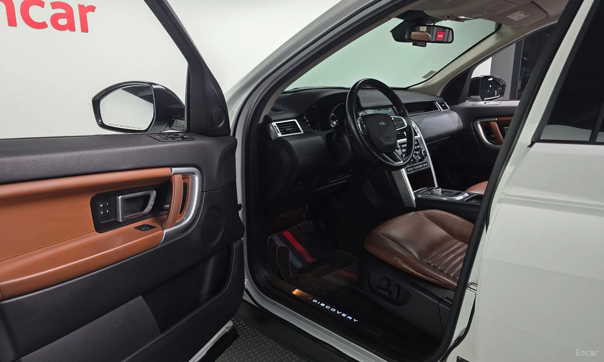 Land Rover Discovery Sports превью 10