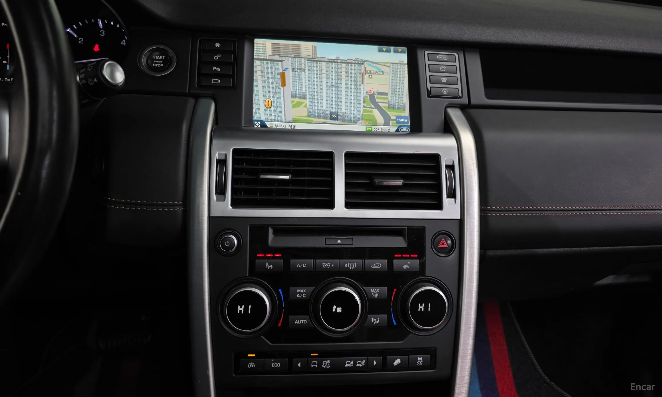 Land Rover Discovery Sports превью 14