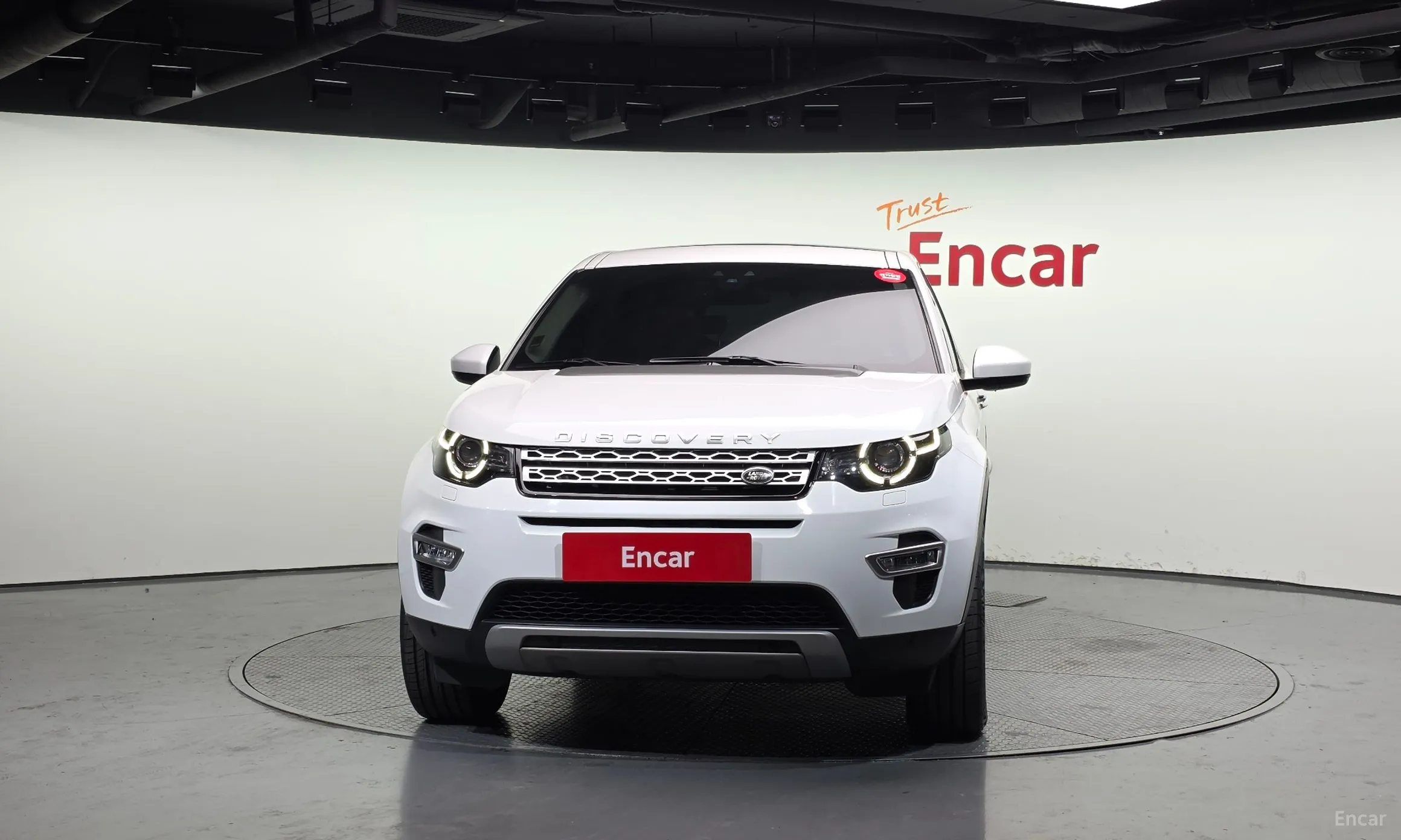 Land Rover Discovery Sports превью 3