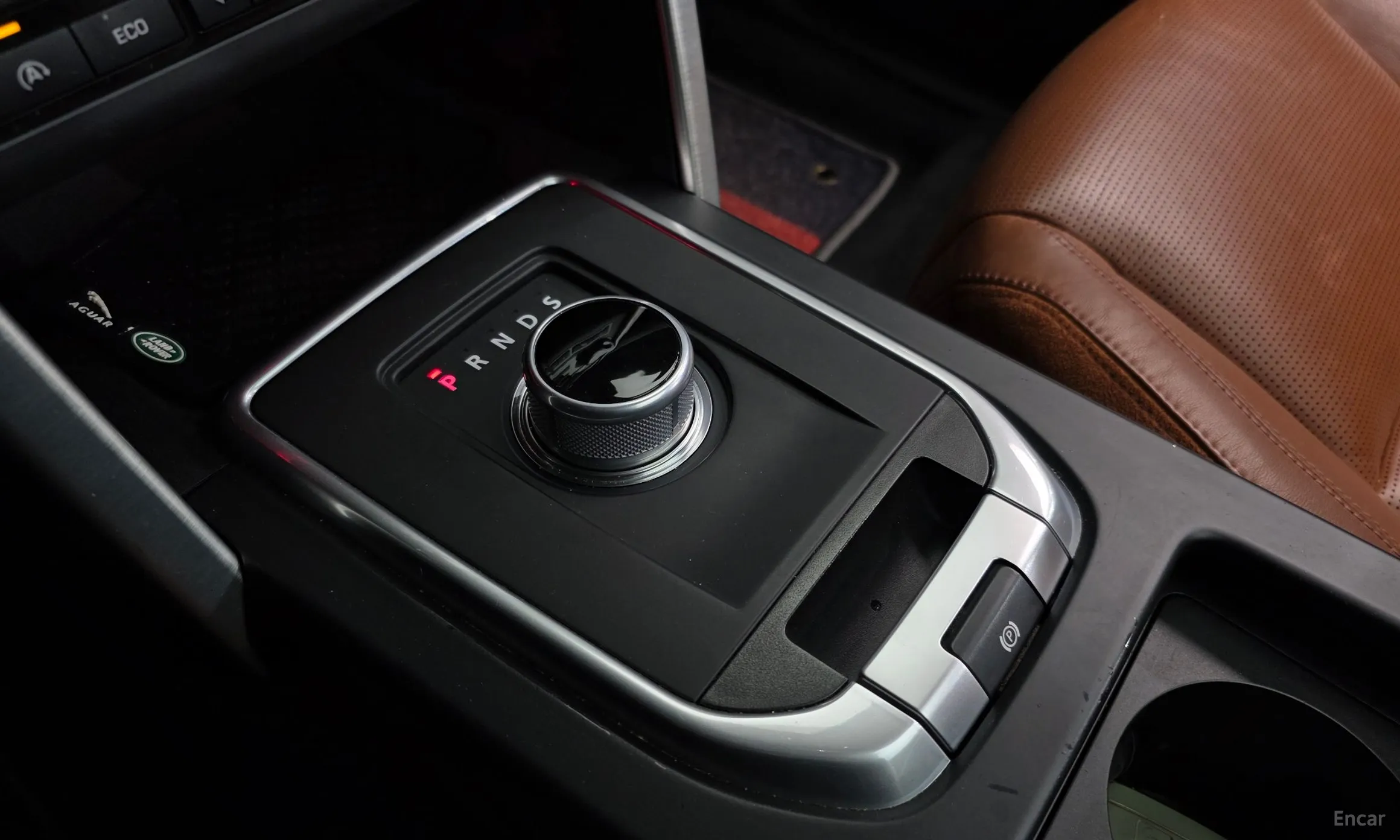 Land Rover Discovery Sports превью 9