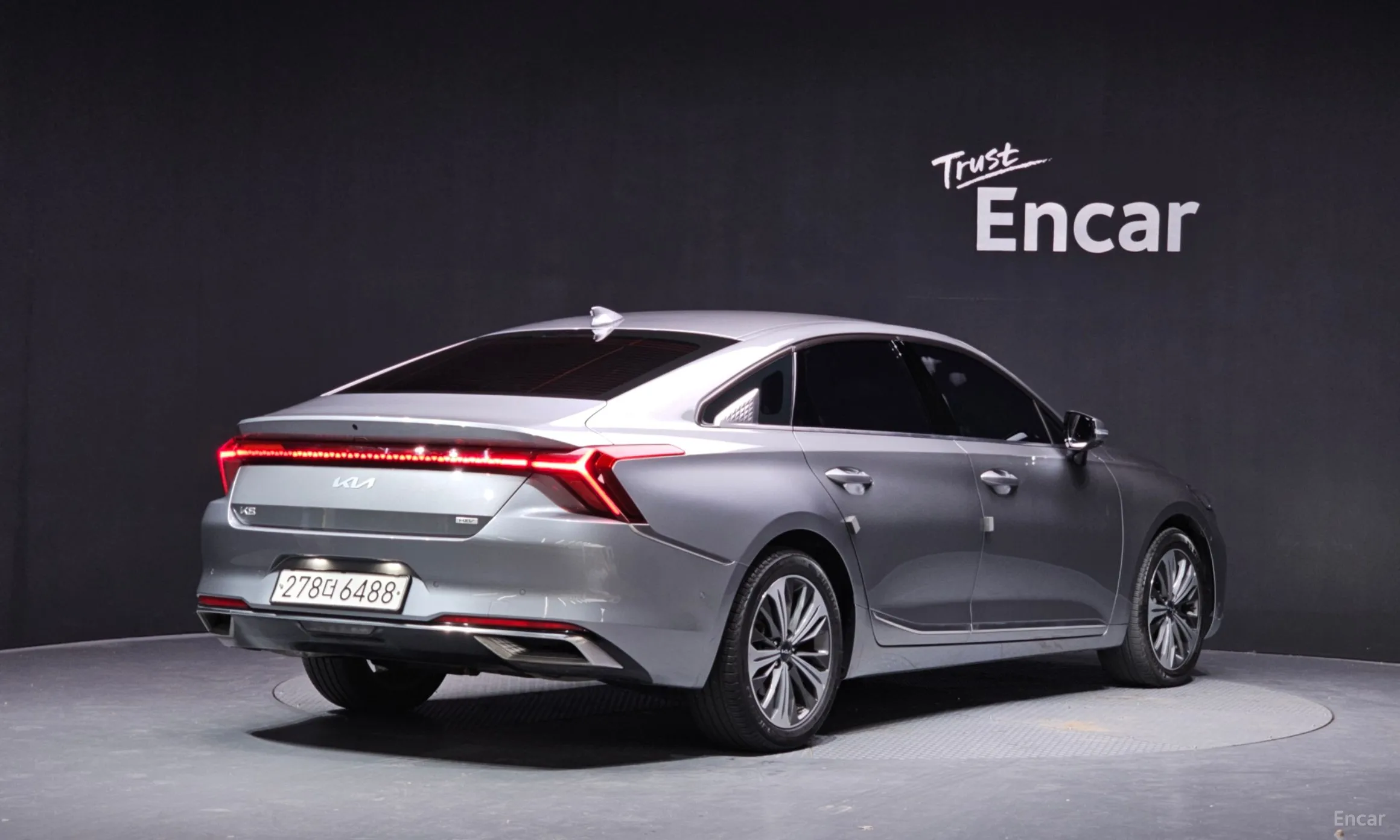 Kia K8 Hybrid