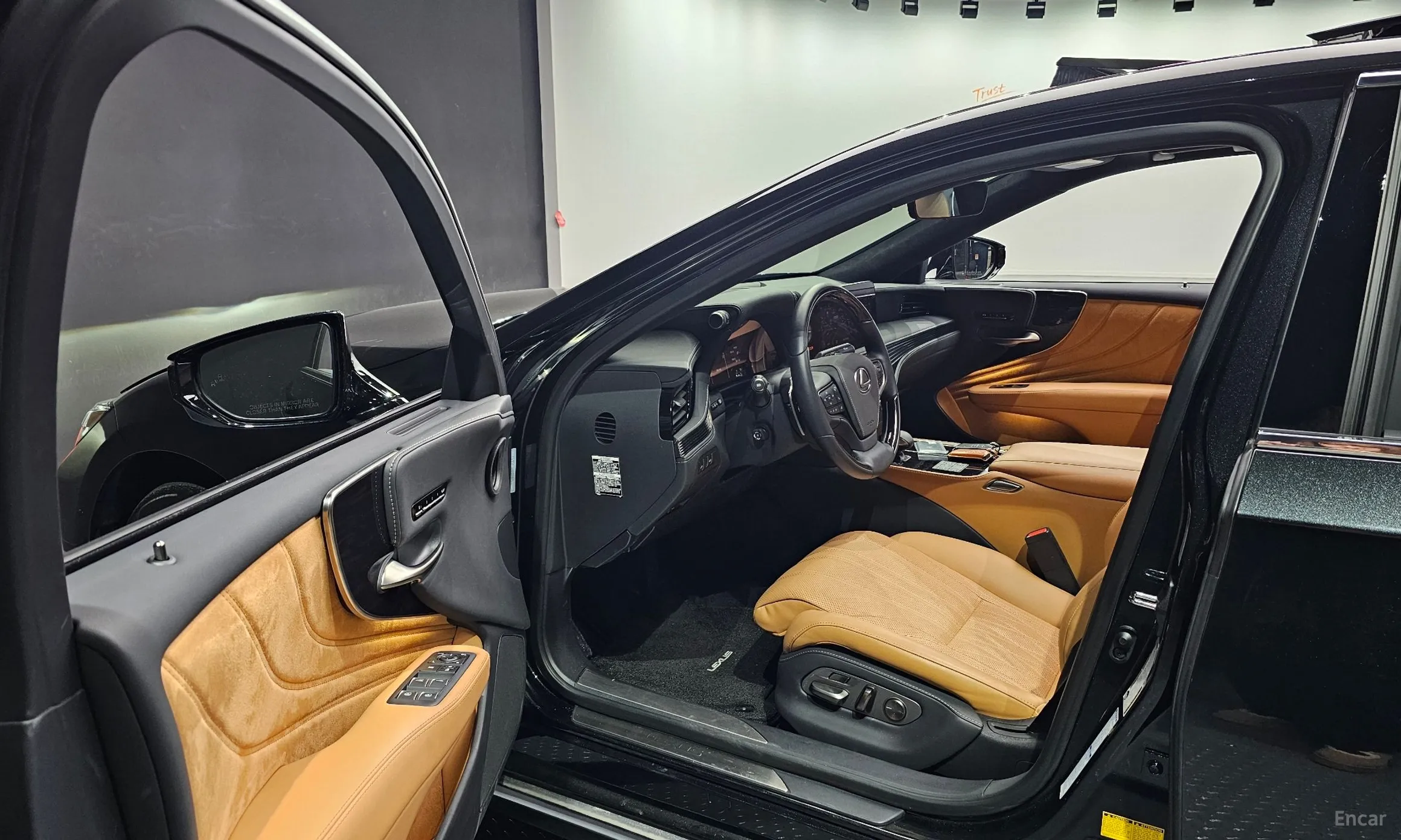 Lexus LS500 5th Generation превью 11