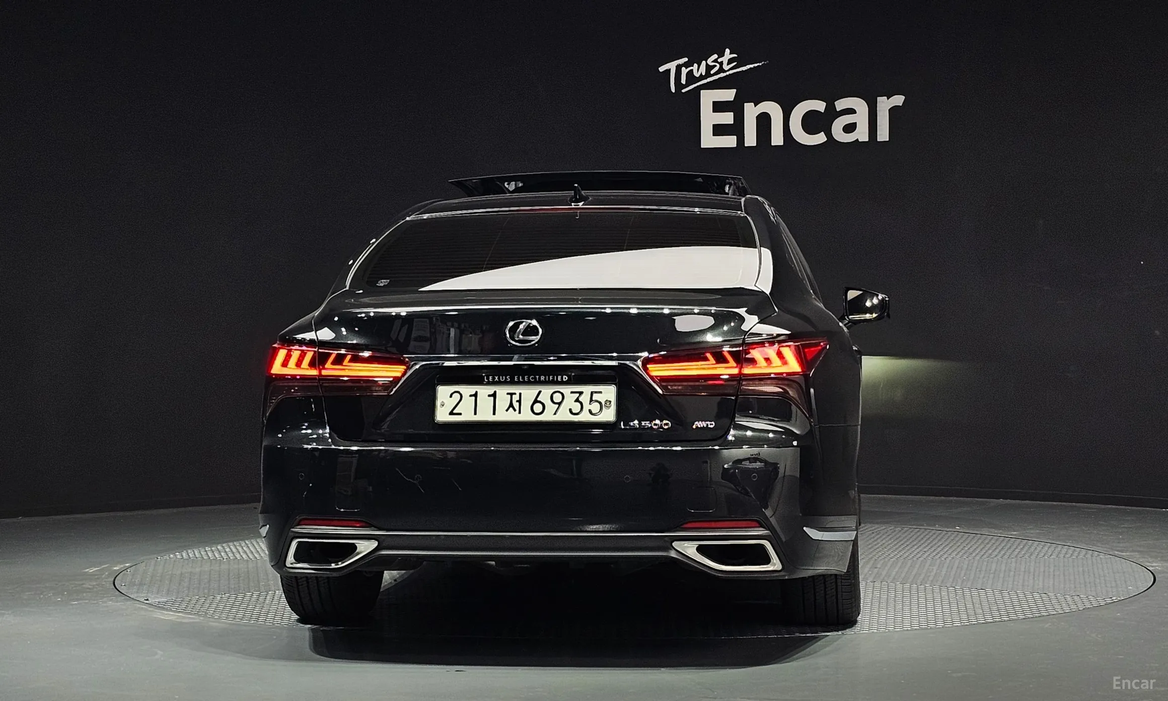 Lexus LS500 5th Generation превью 4