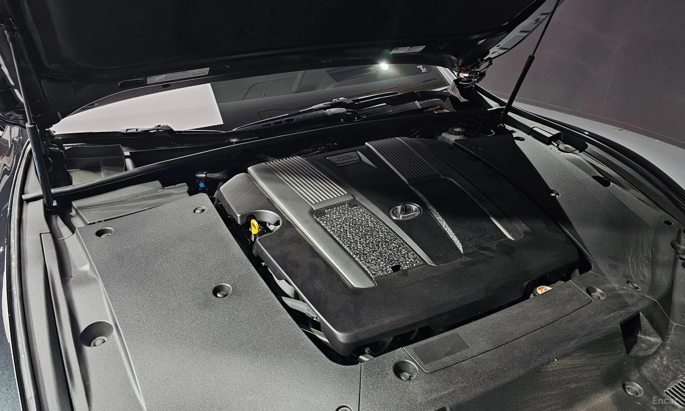 Lexus LS500 5th Generation превью 6