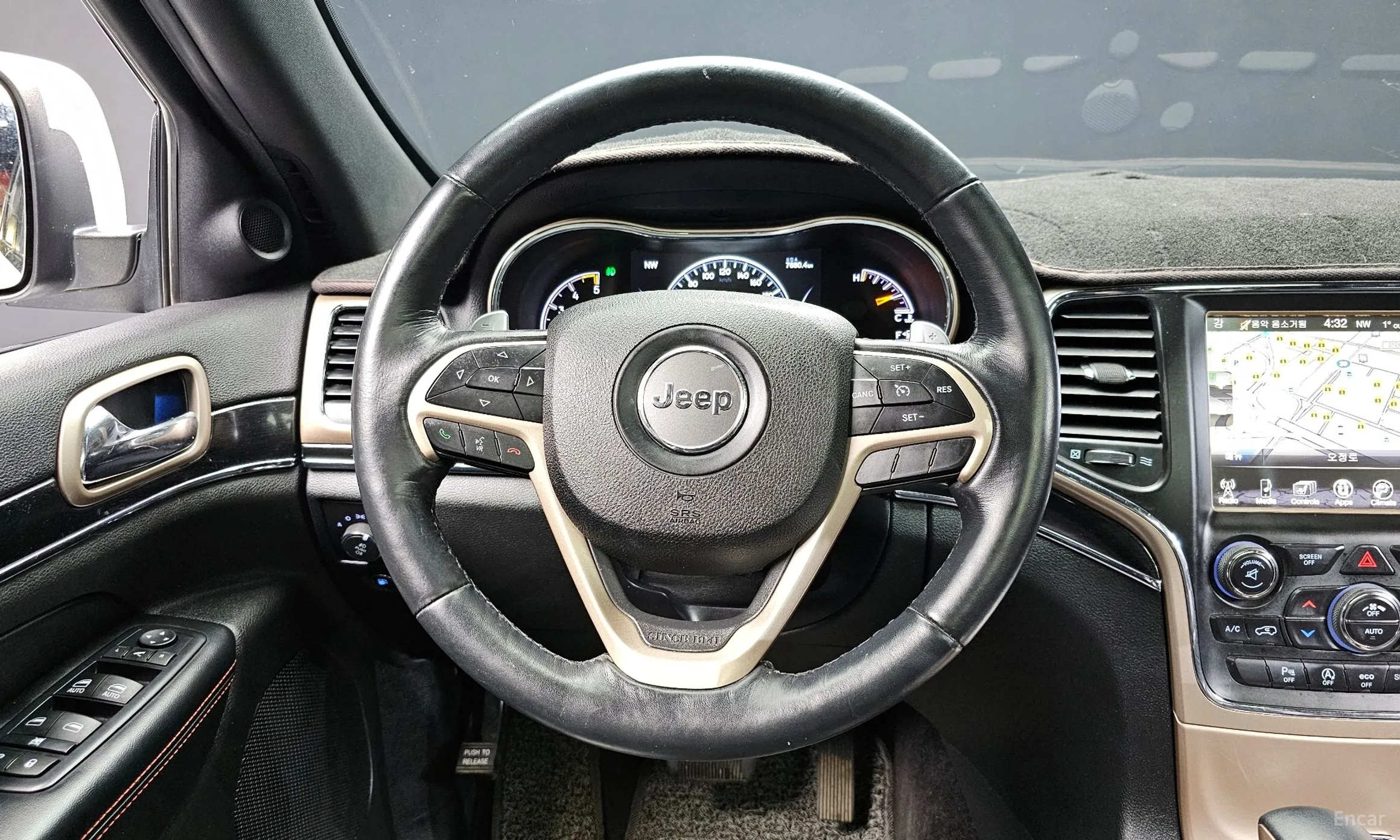 Jeep Grand Cherokee превью 13
