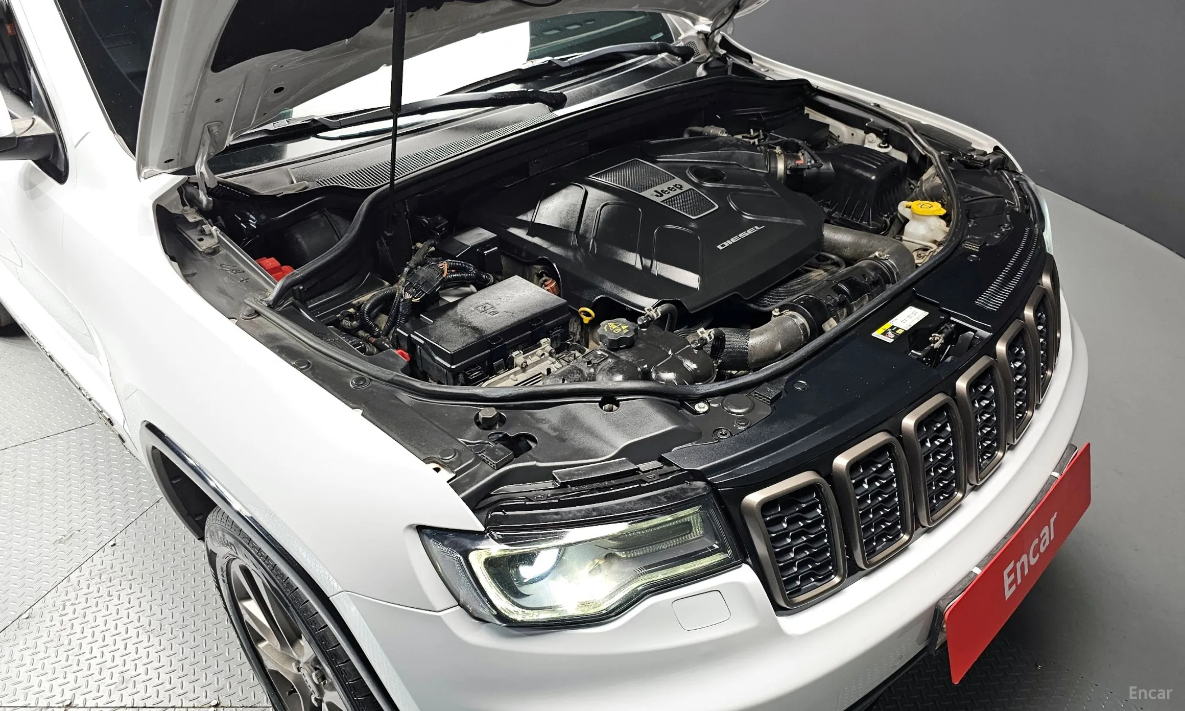 Jeep Grand Cherokee превью 6