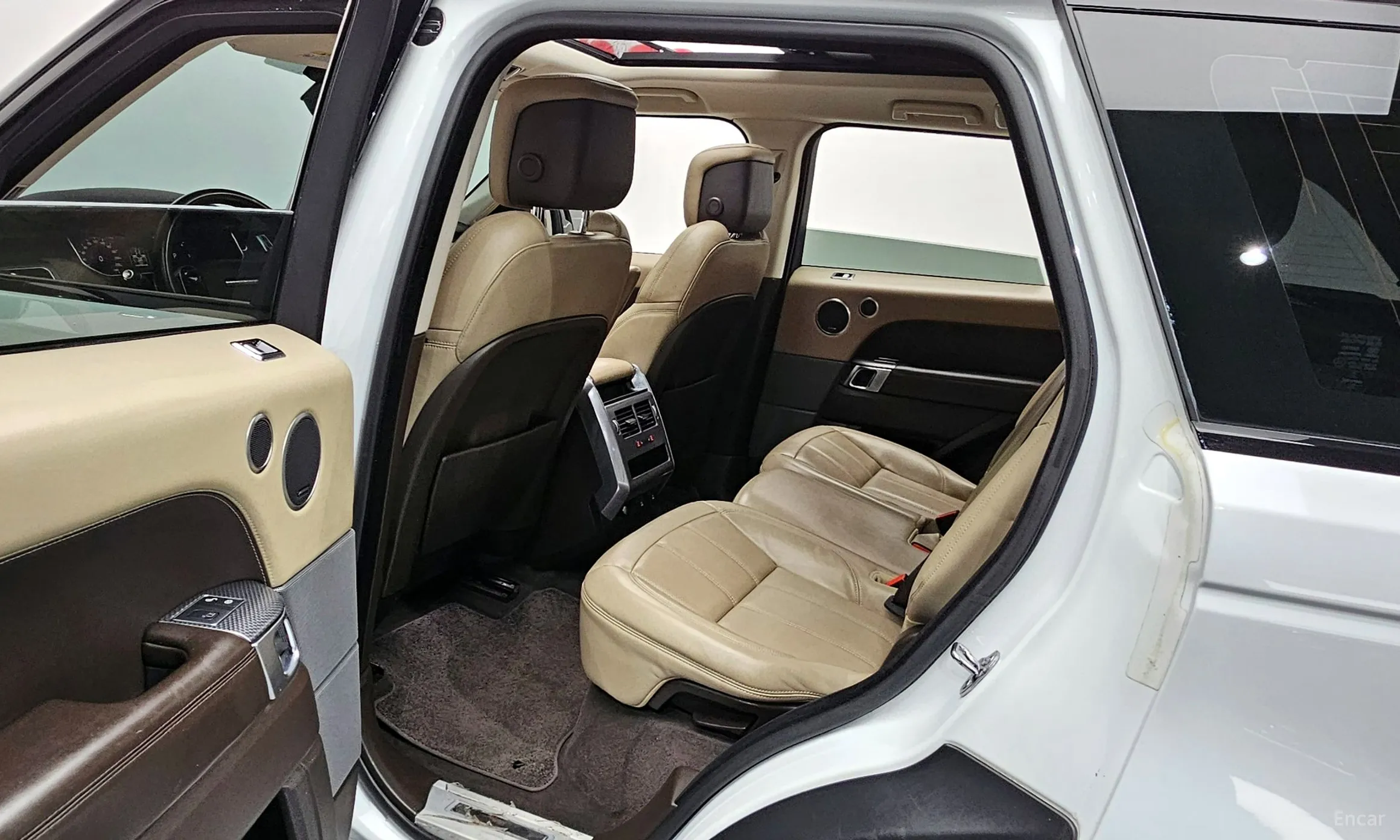 Land Rover Range Rover Sport 2nd Generation превью 11