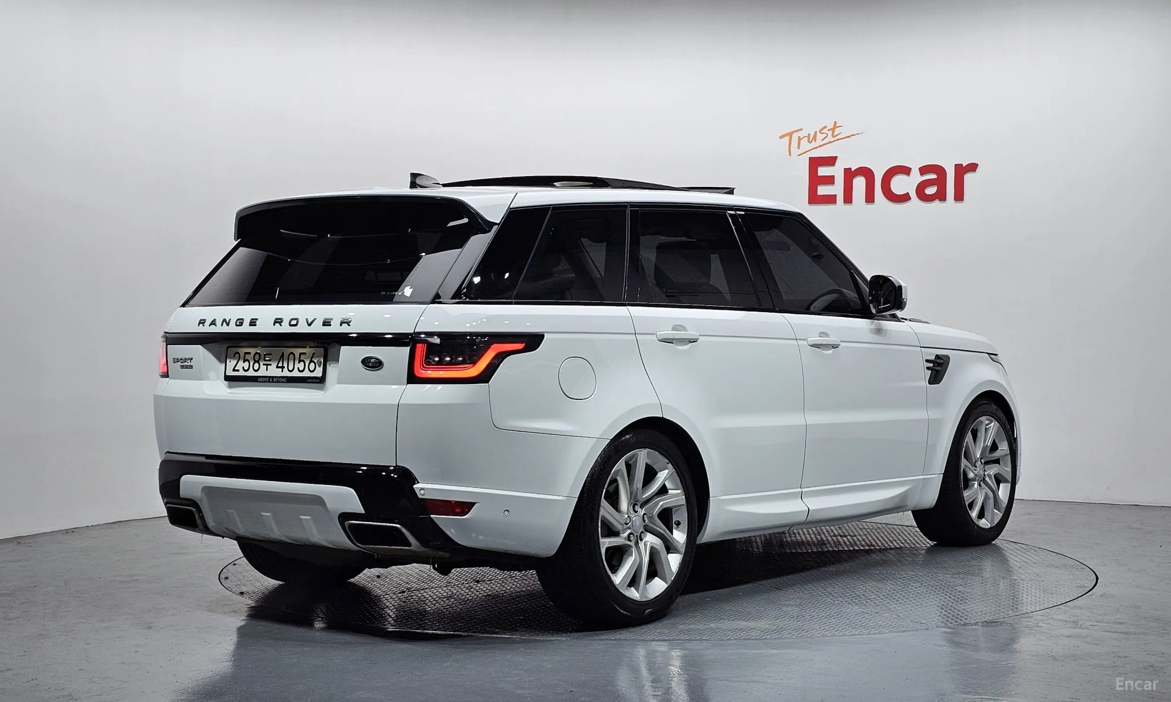 Land Rover Range Rover Sport 2nd Generation превью 2